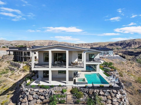 Tiny photo for 599 W 170 S, La Verkin, UT 84745 (MLS # 26-276984)