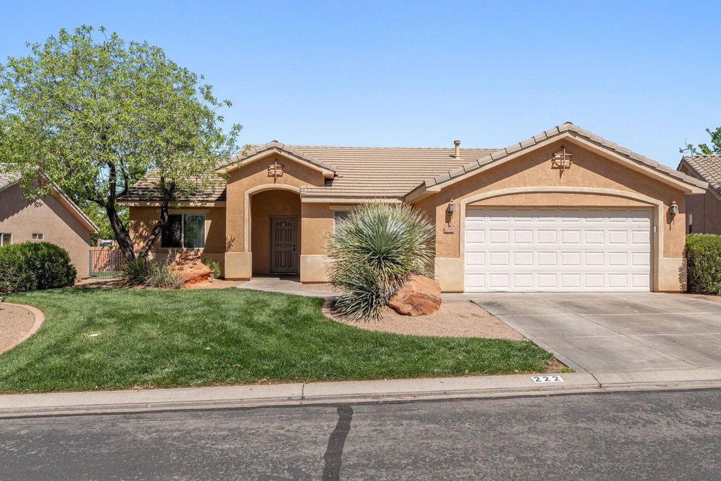 Photo of 1630 E 2450 S 222 #222, Saint George, UT 84790 (MLS # 26-271373)
