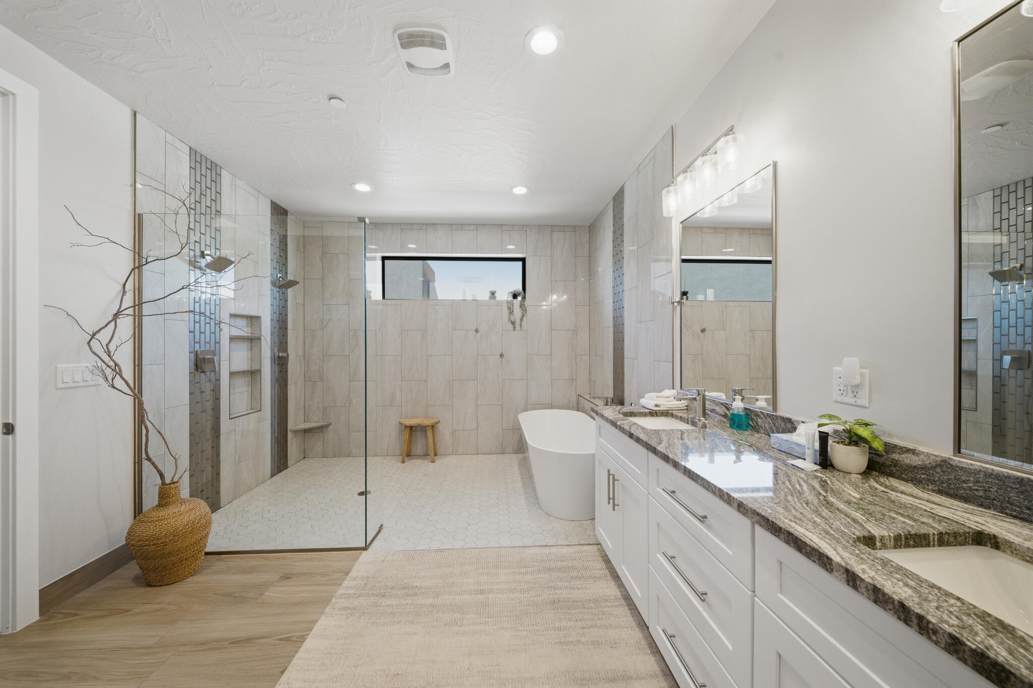 PECAN VALLEY - Residential