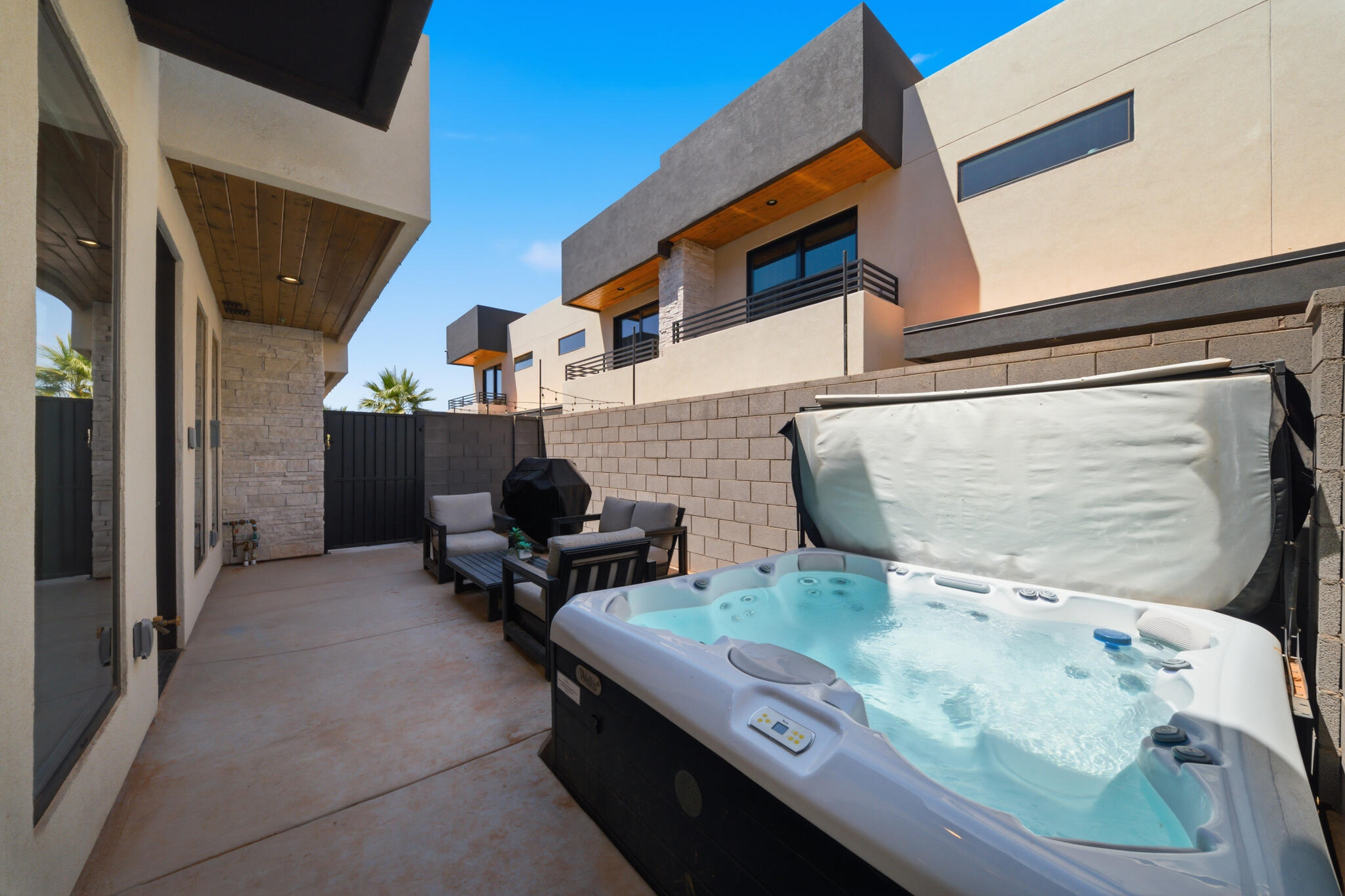 PECAN VALLEY - Residential