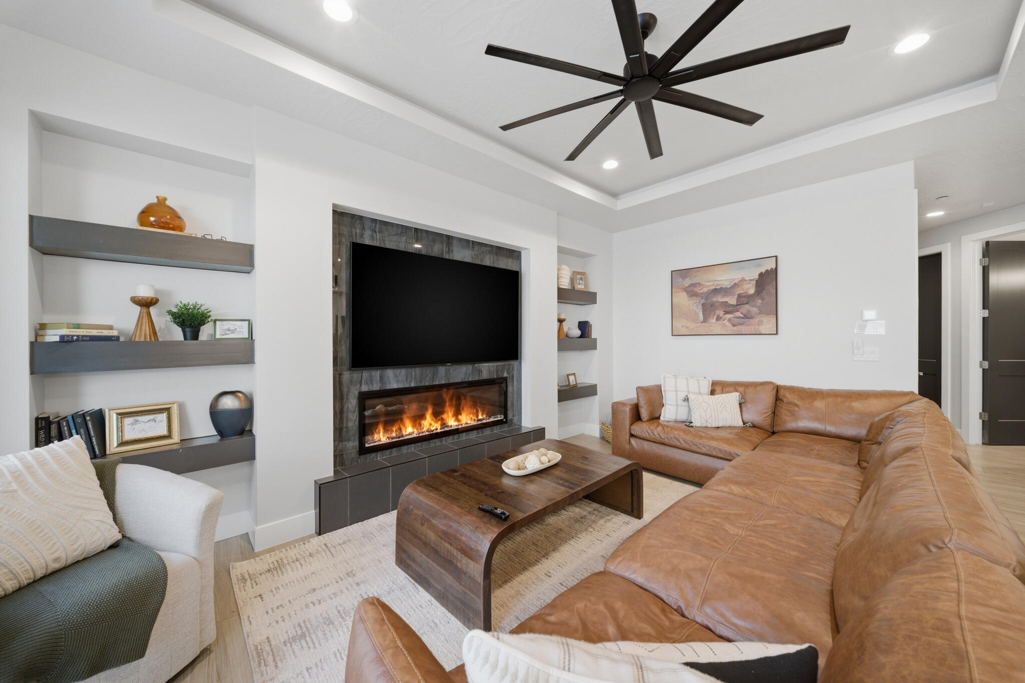 PECAN VALLEY - Residential