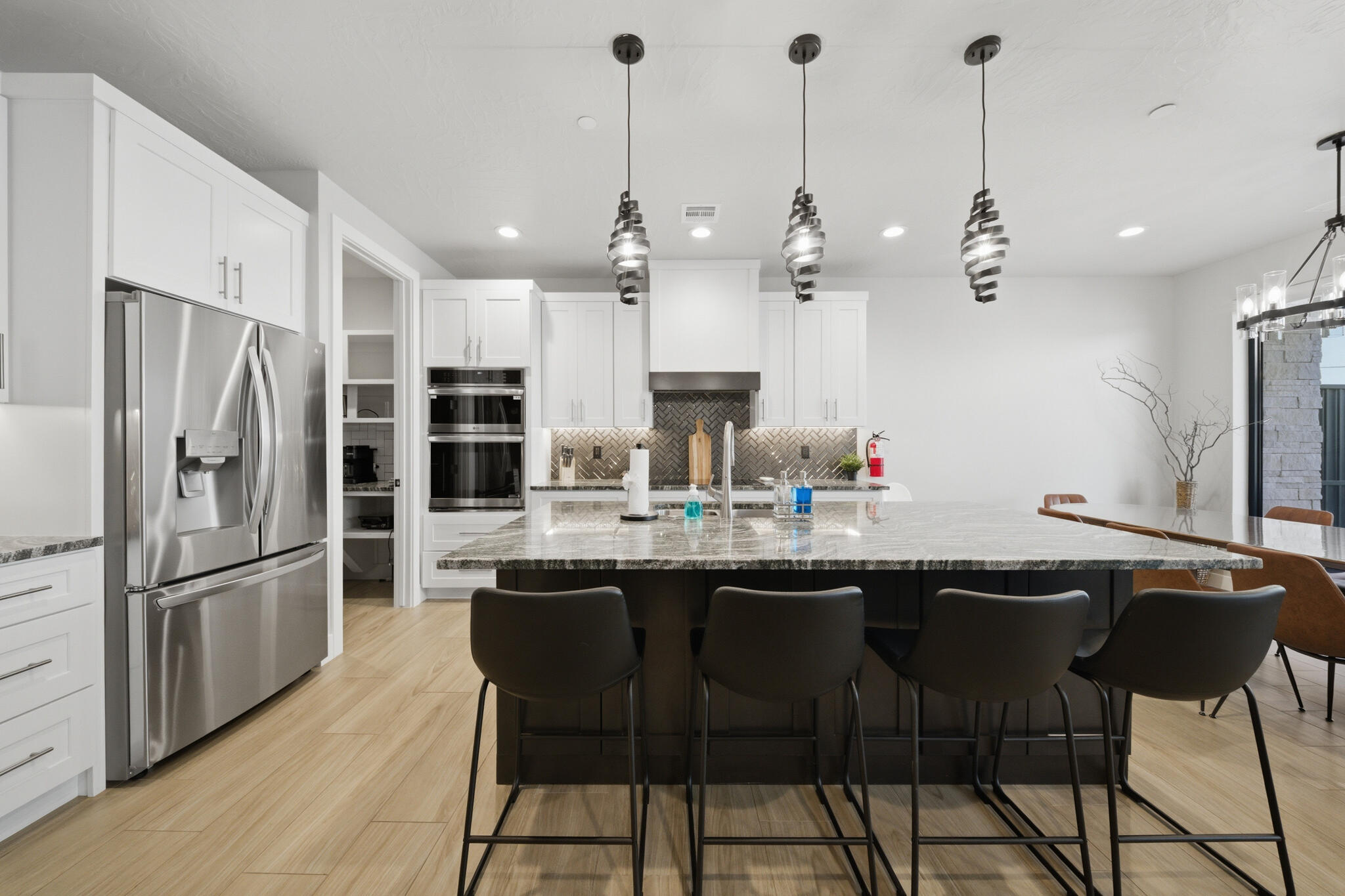 PECAN VALLEY - Residential