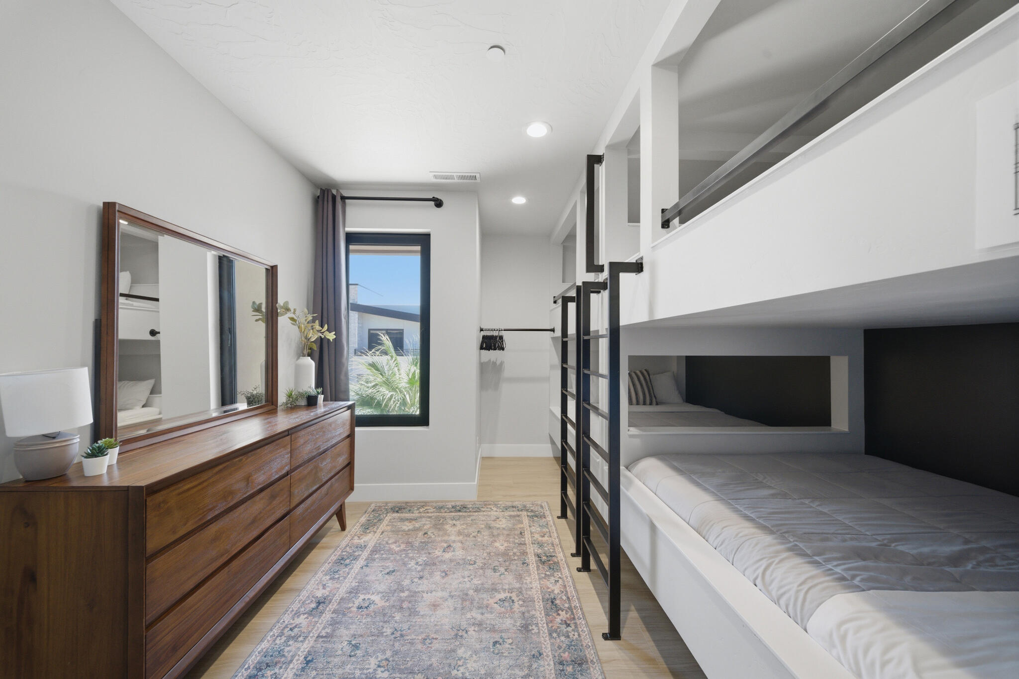 PECAN VALLEY - Residential