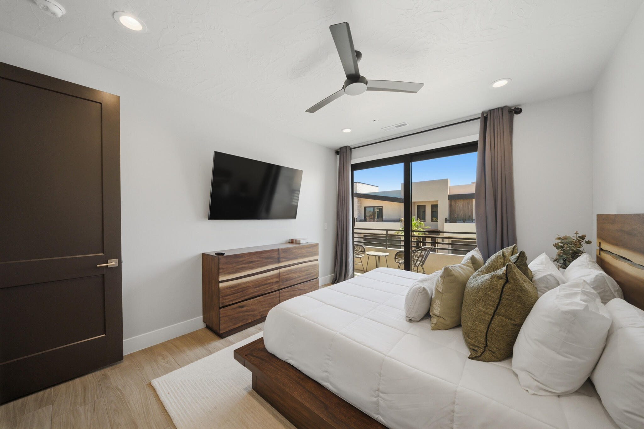PECAN VALLEY - Residential