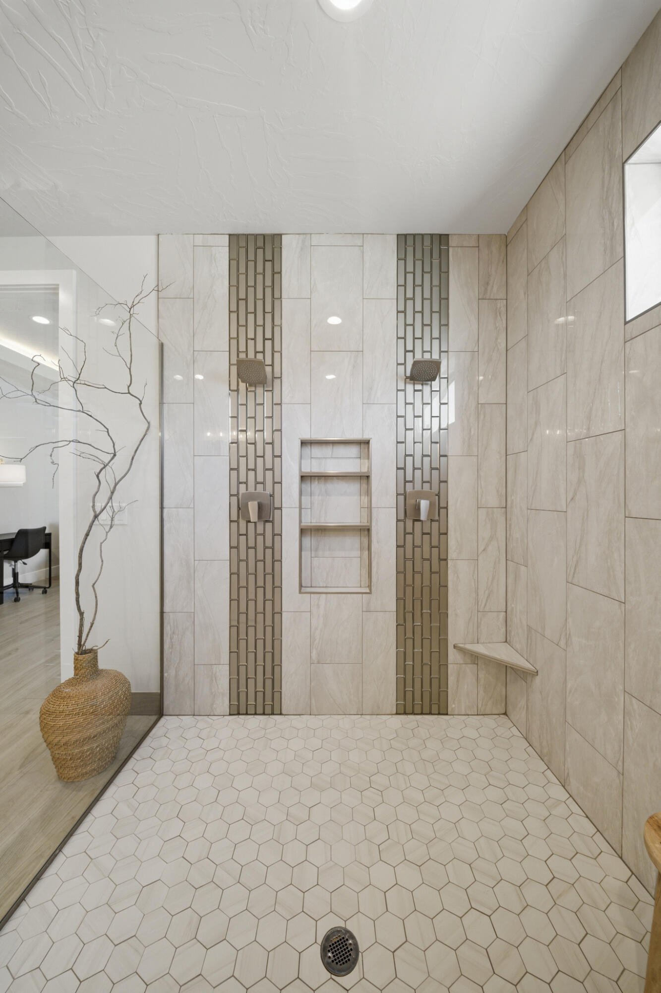 PECAN VALLEY - Residential