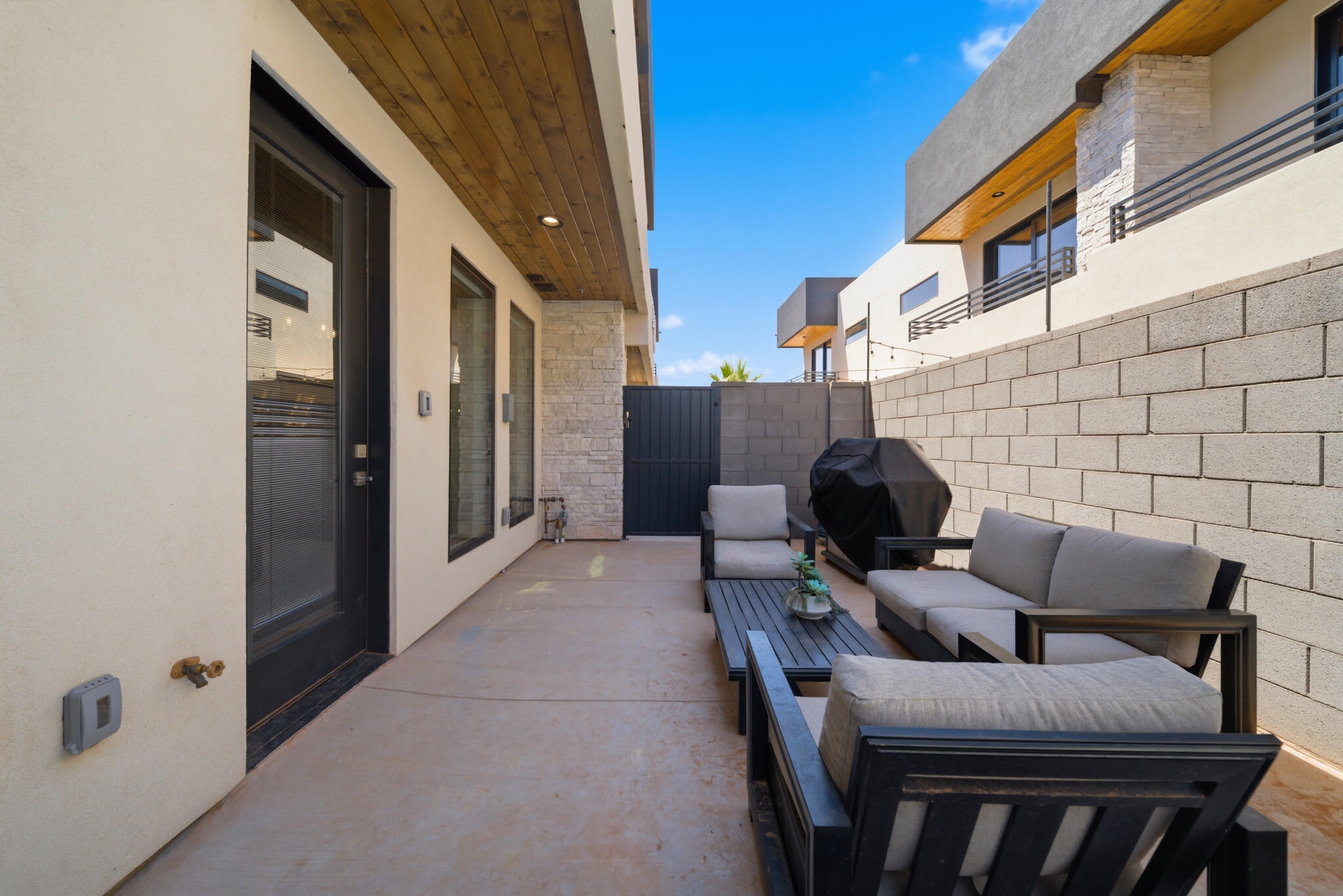 PECAN VALLEY - Residential