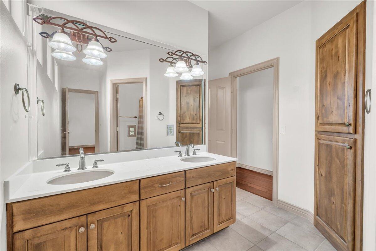 LA JOLLA HILLS AT GREEN SPRINGS - Residential