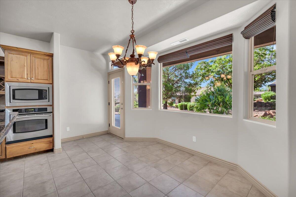 LA JOLLA HILLS AT GREEN SPRINGS - Residential