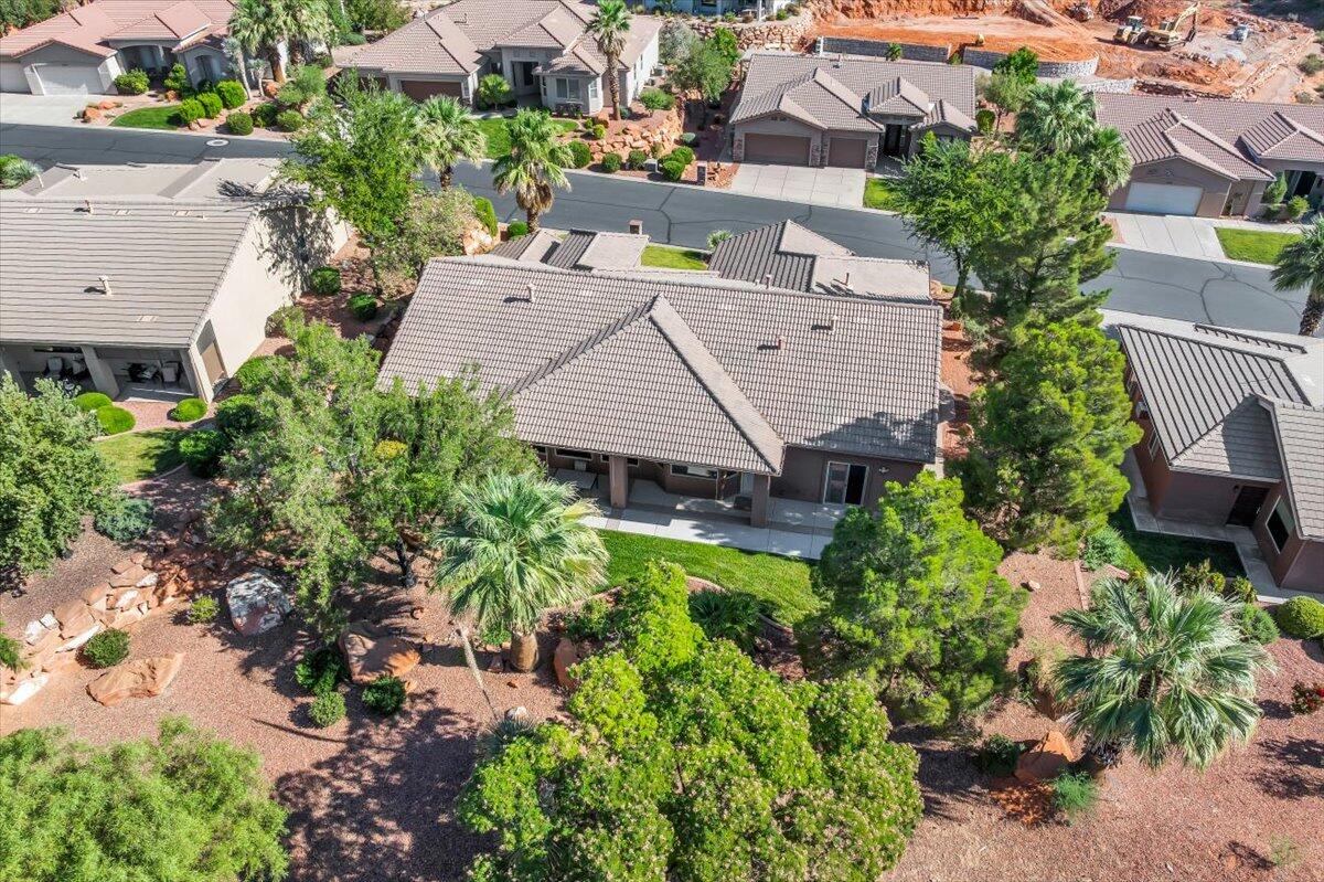 LA JOLLA HILLS AT GREEN SPRINGS - Residential