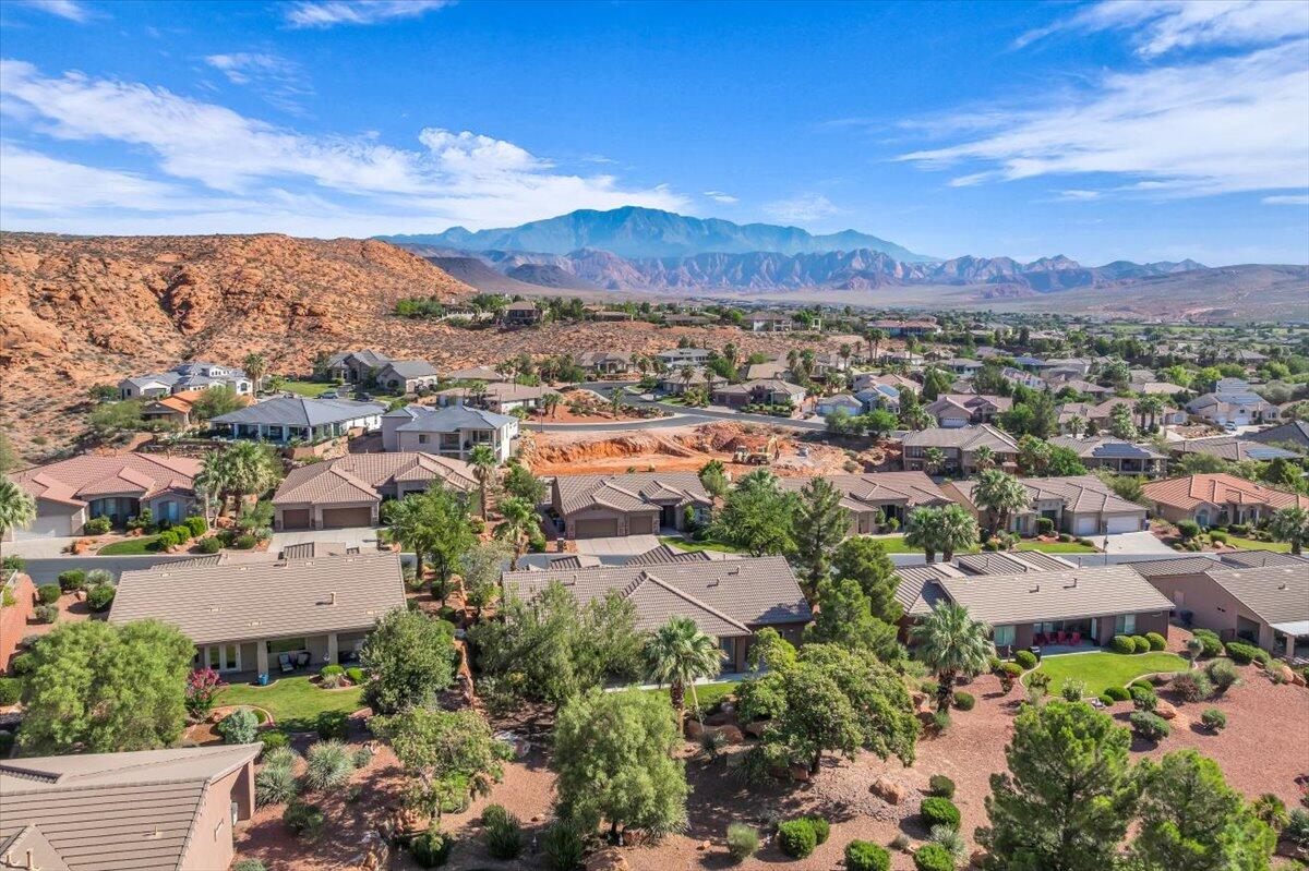 LA JOLLA HILLS AT GREEN SPRINGS - Residential