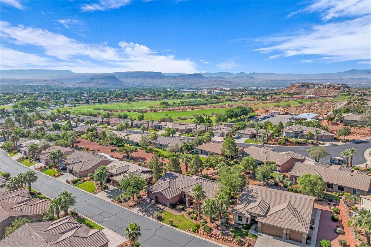 LA JOLLA HILLS AT GREEN SPRINGS - Residential