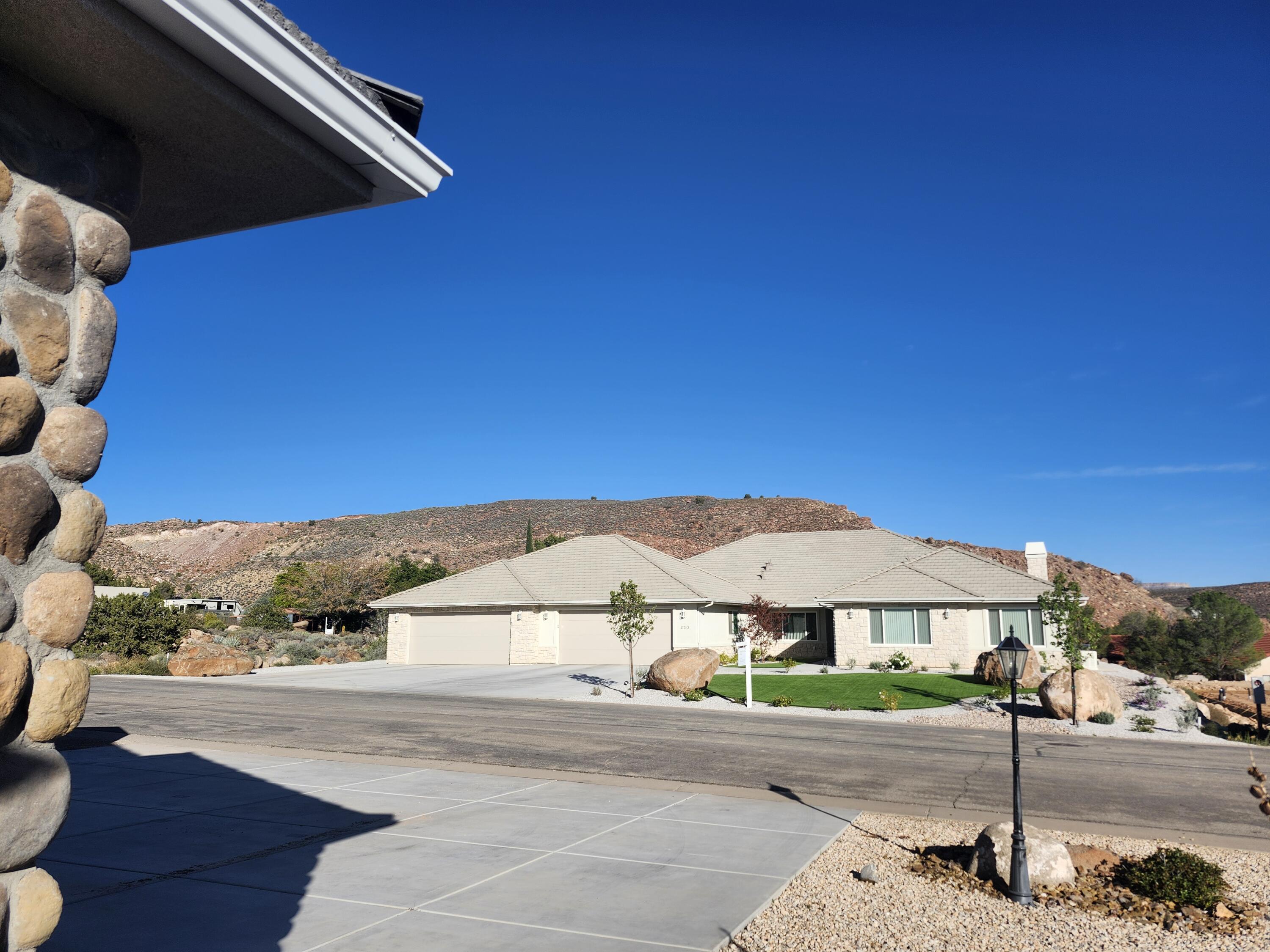 VISTA VIEW ESTATES - Residential