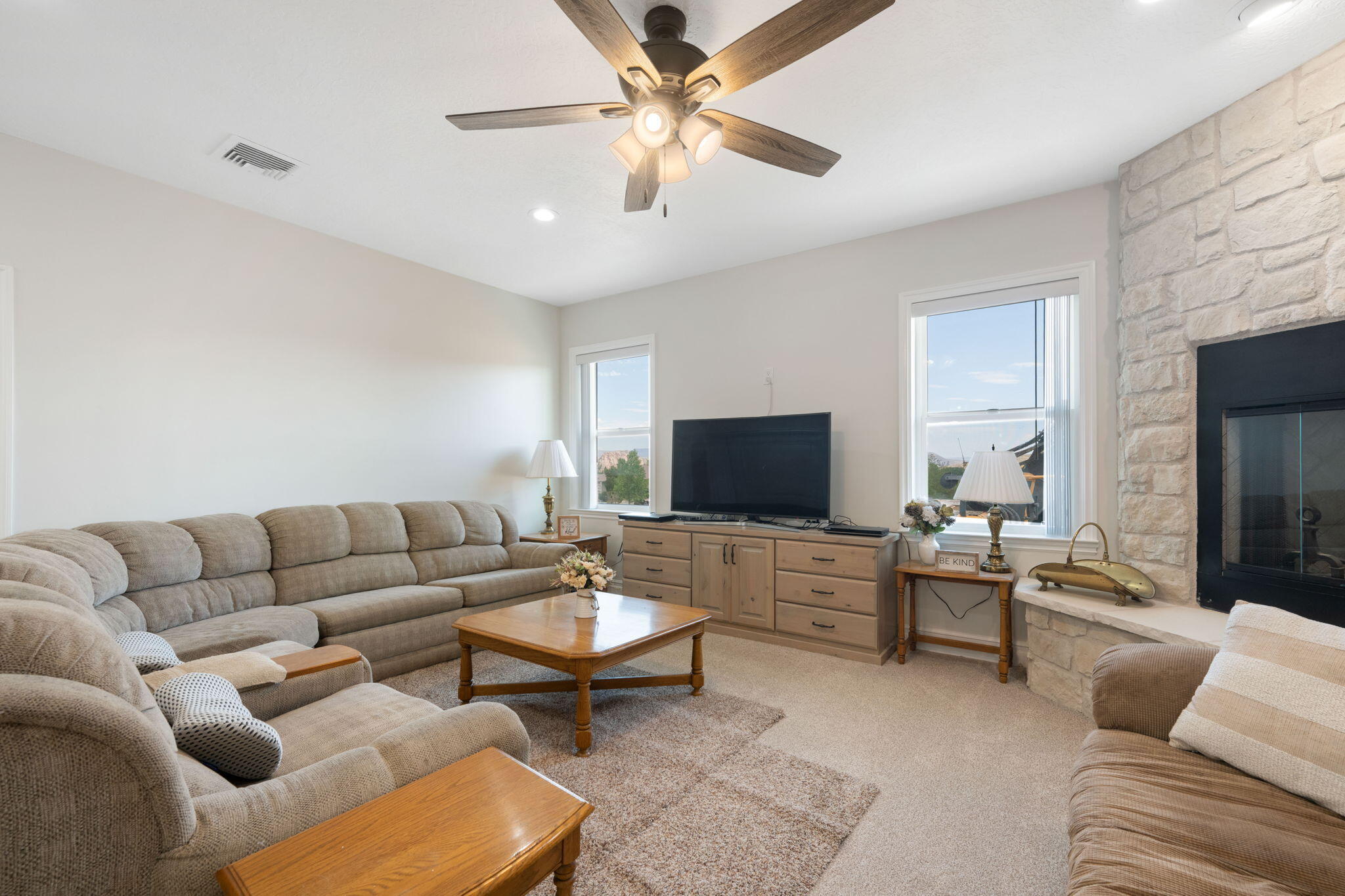 VISTA VIEW ESTATES - Residential