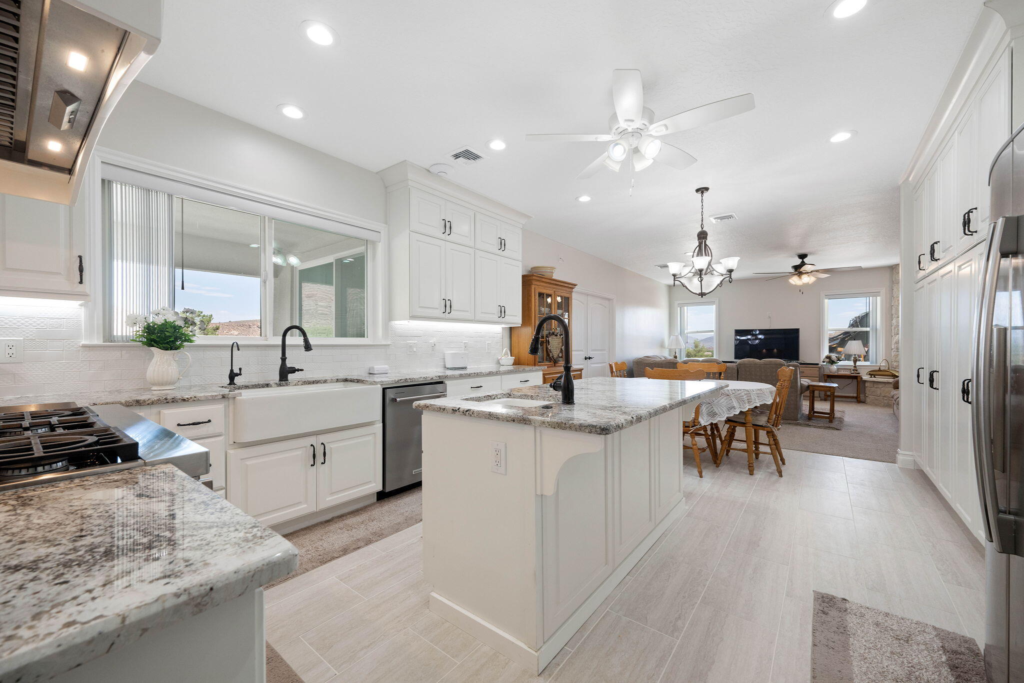 VISTA VIEW ESTATES - Residential