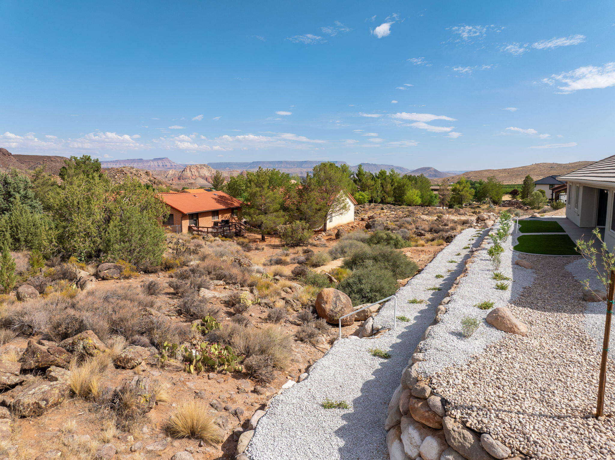 VISTA VIEW ESTATES - Residential