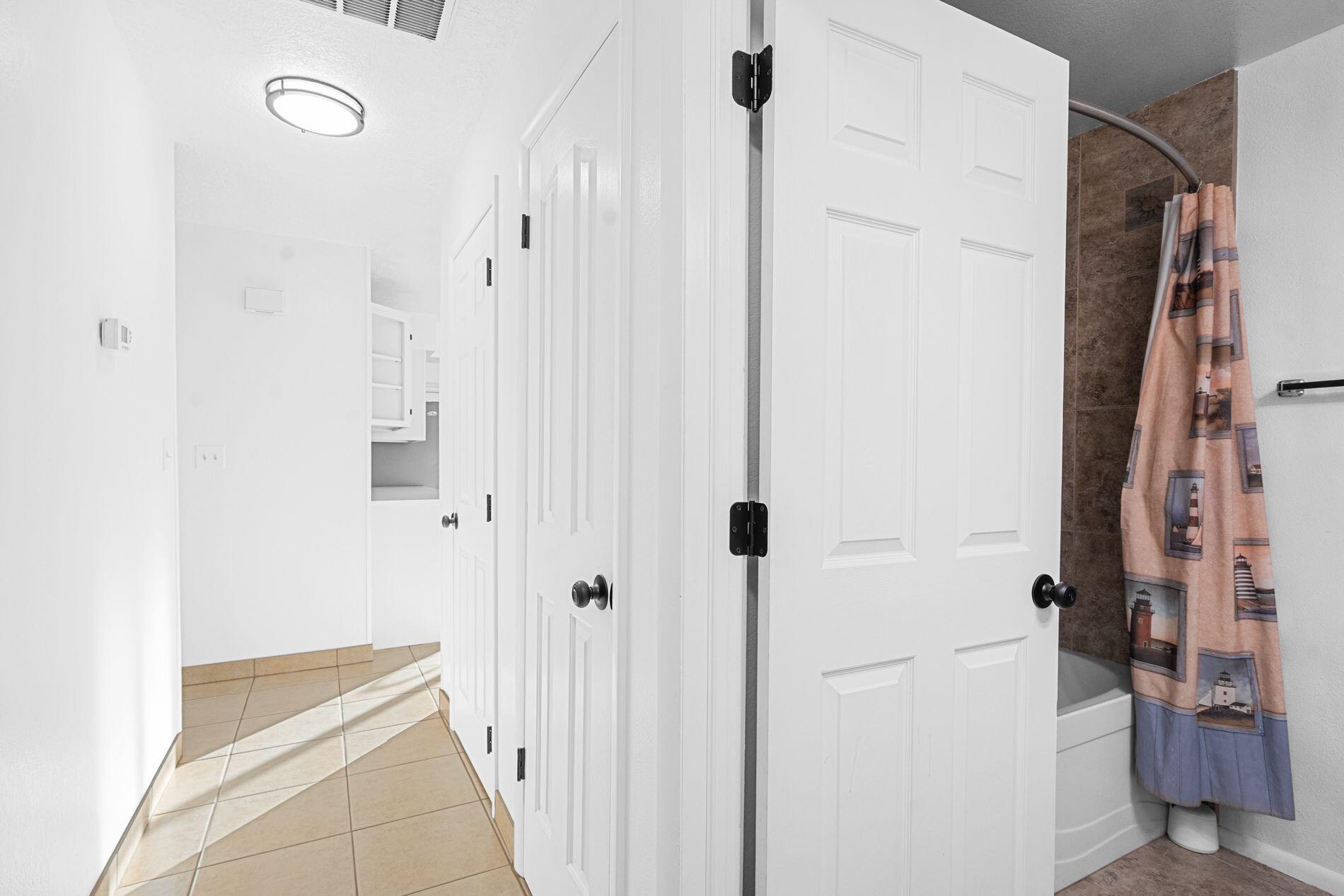 GRAHAM - Residential