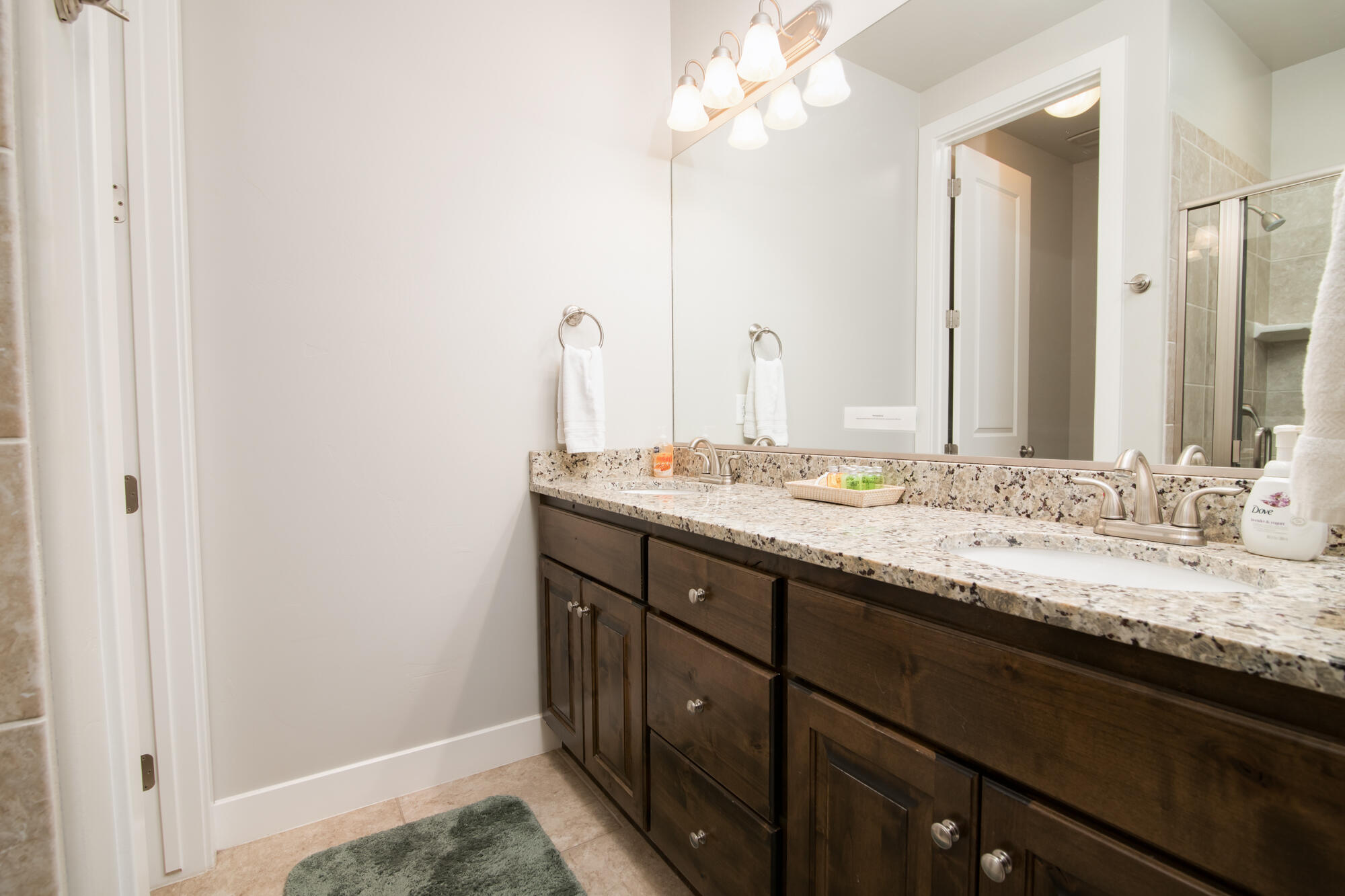 CORAL RIDGE TOWNHOMES - Residential