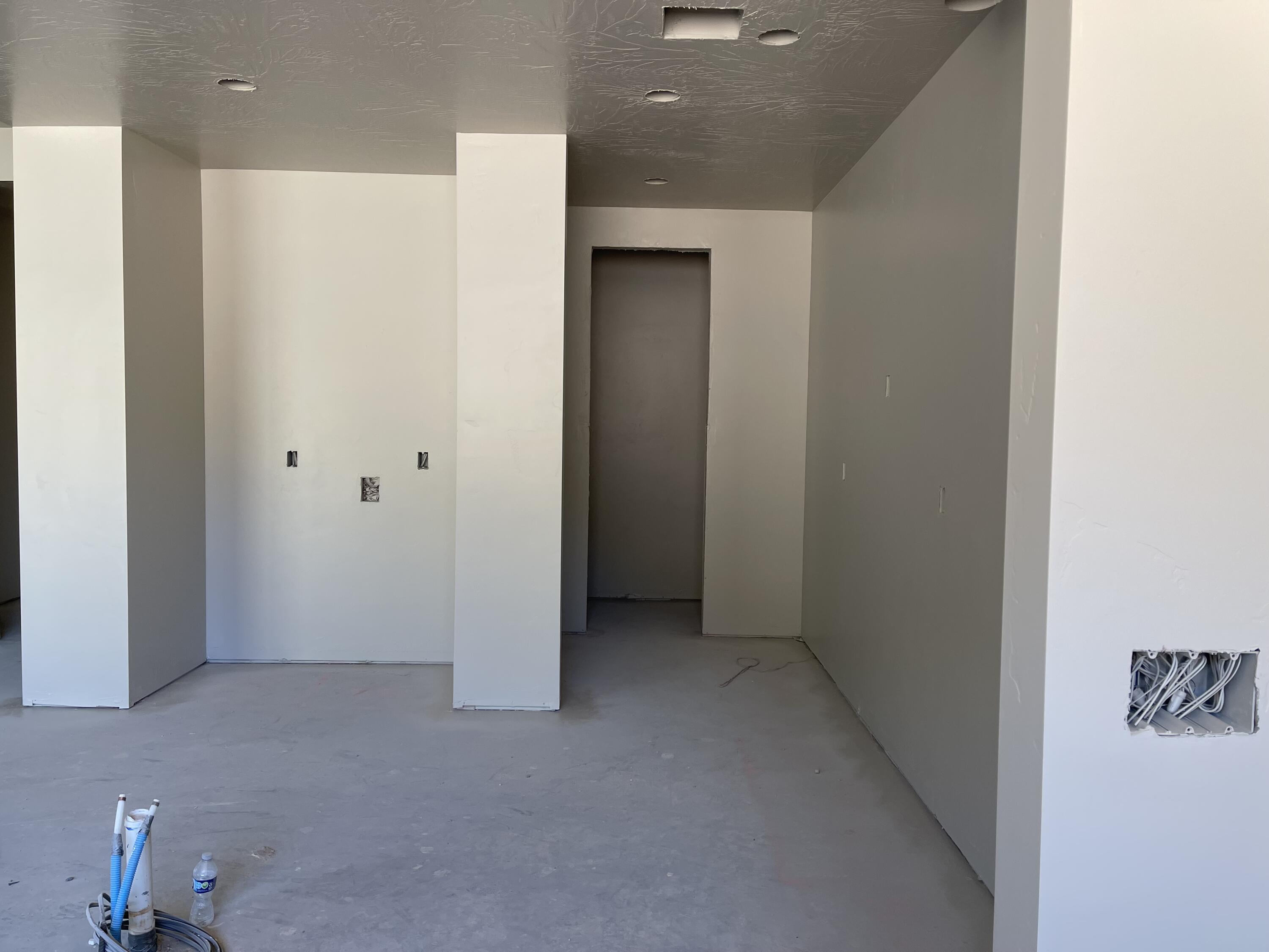 PAINTED SANDS - Residential