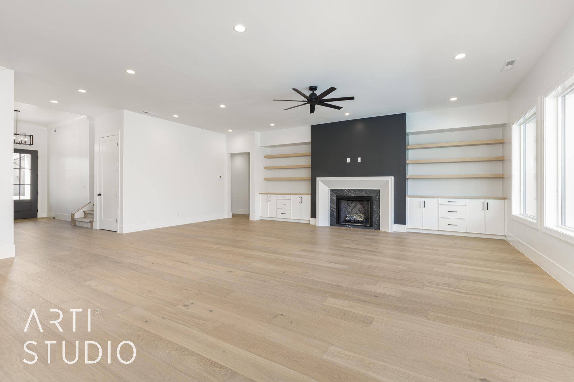 FIELDSTONE - Residential