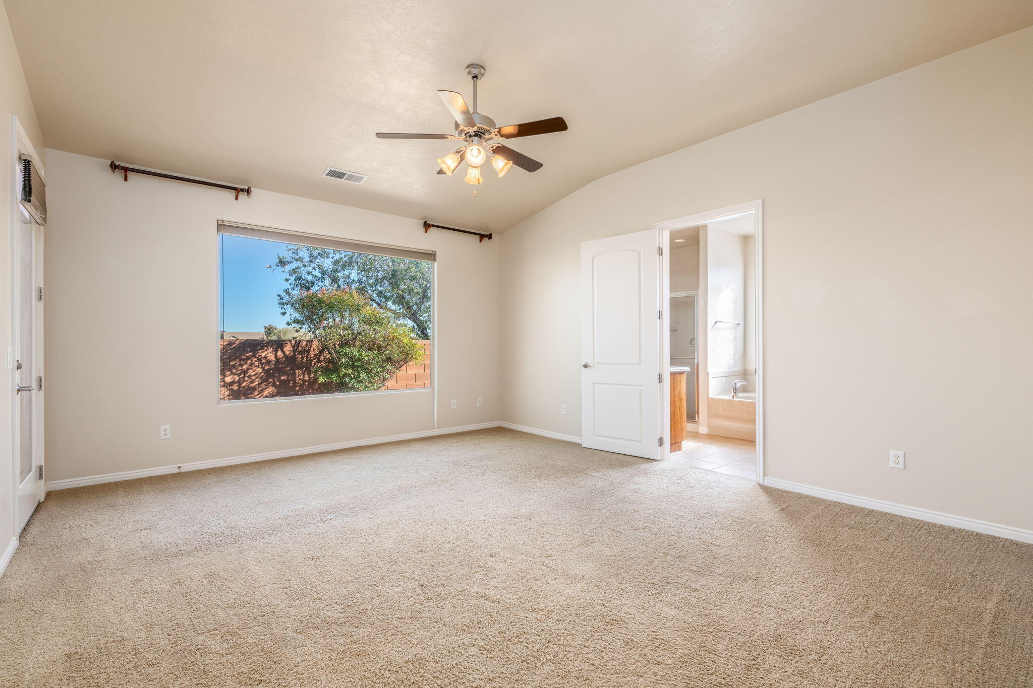 ANTHEM ESTATES - Residential