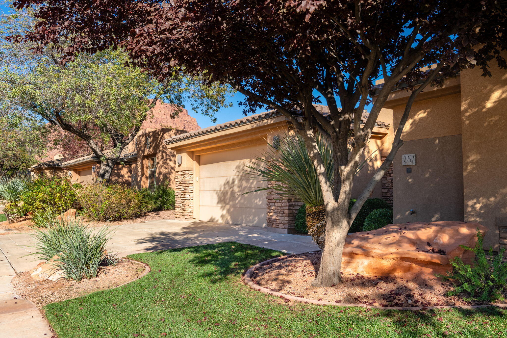 ANTHEM ESTATES - Residential