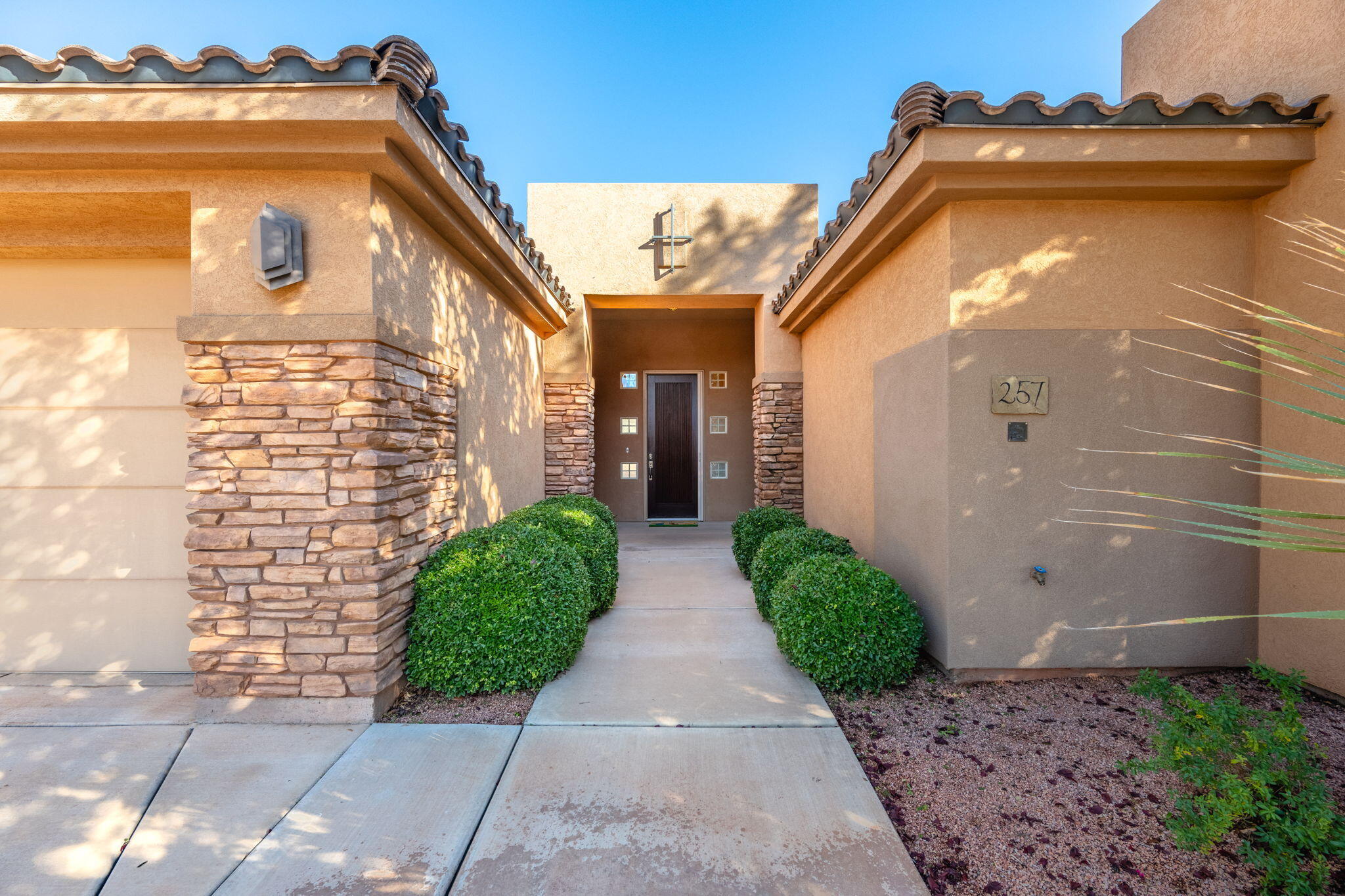 ANTHEM ESTATES - Residential