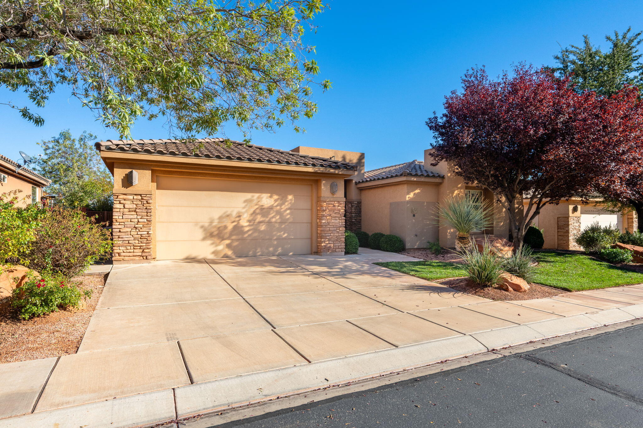 ANTHEM ESTATES - Residential