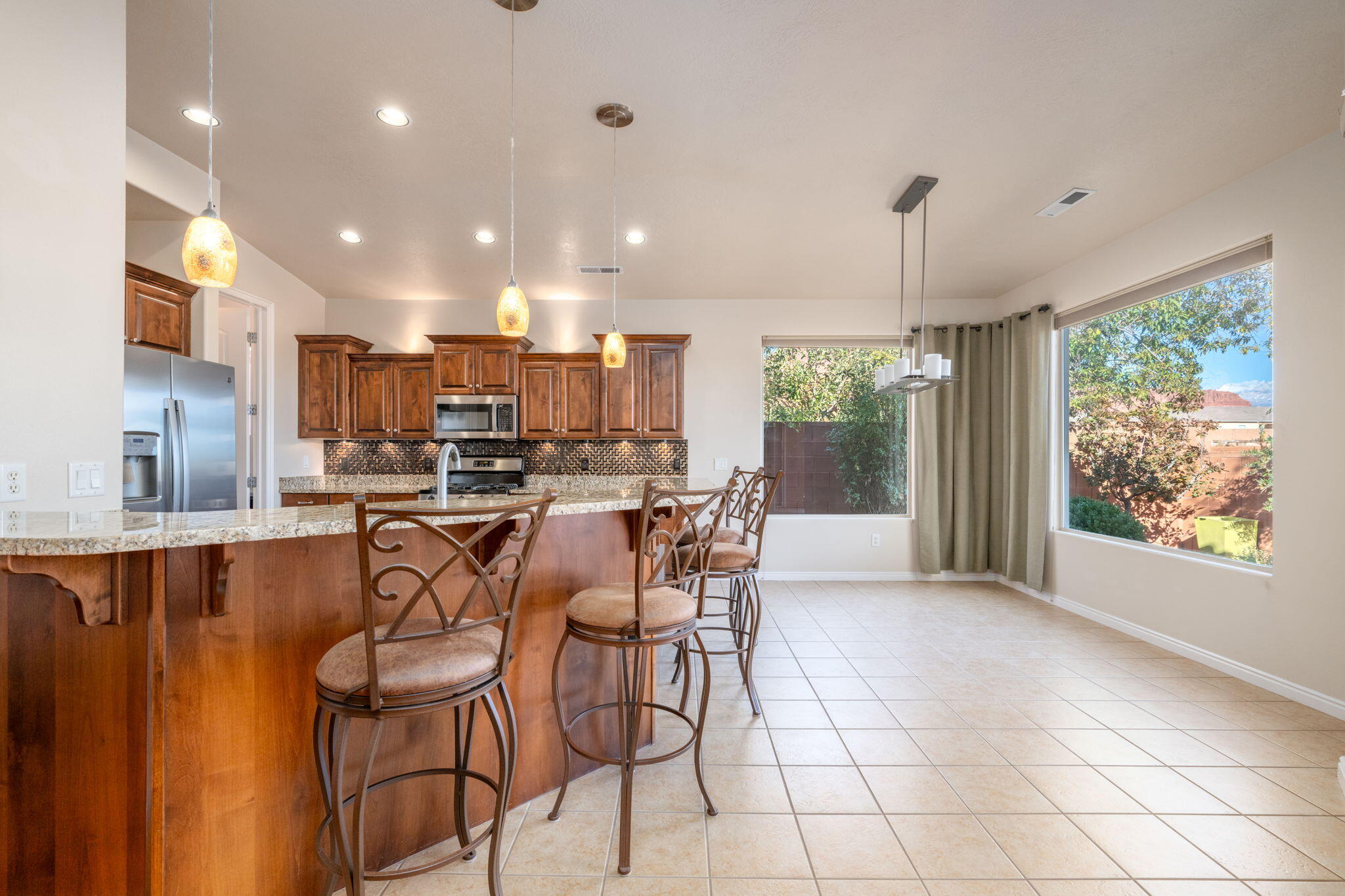 ANTHEM ESTATES - Residential