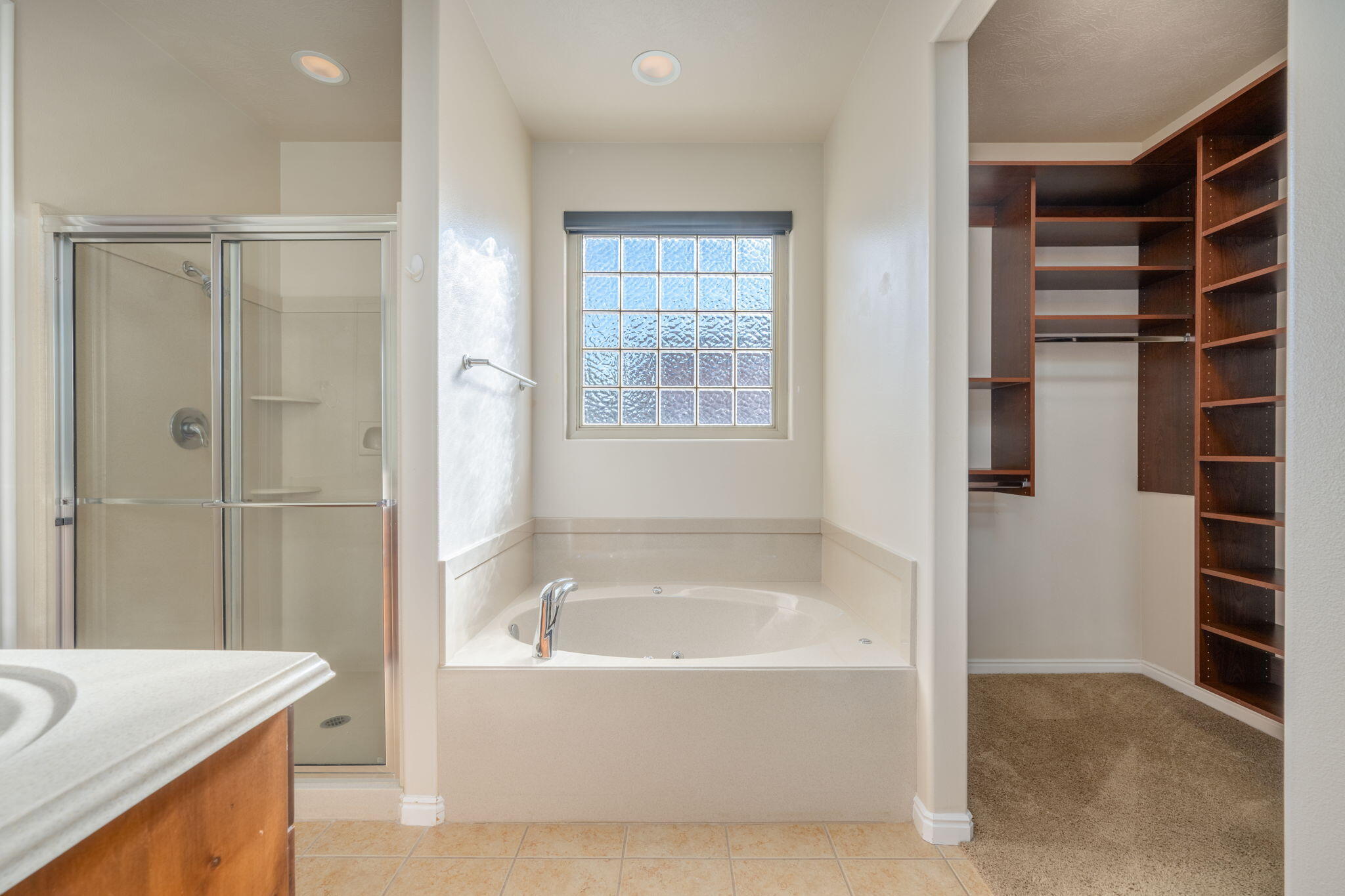 ANTHEM ESTATES - Residential