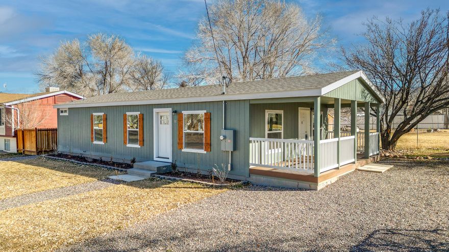 Brand-new 3 bed, 2 bath manufactured home in the heart of historic Parowan. Built with 2x6 construction and fully financeable. Smart layout that uses every square foot well. Includes a covered front deck, a laundry room with a sink, and a primary suite with a large walk-in closet. Close to schools, stores, gas stations, and restaurants, and only about 15 minutes from Brian Head.