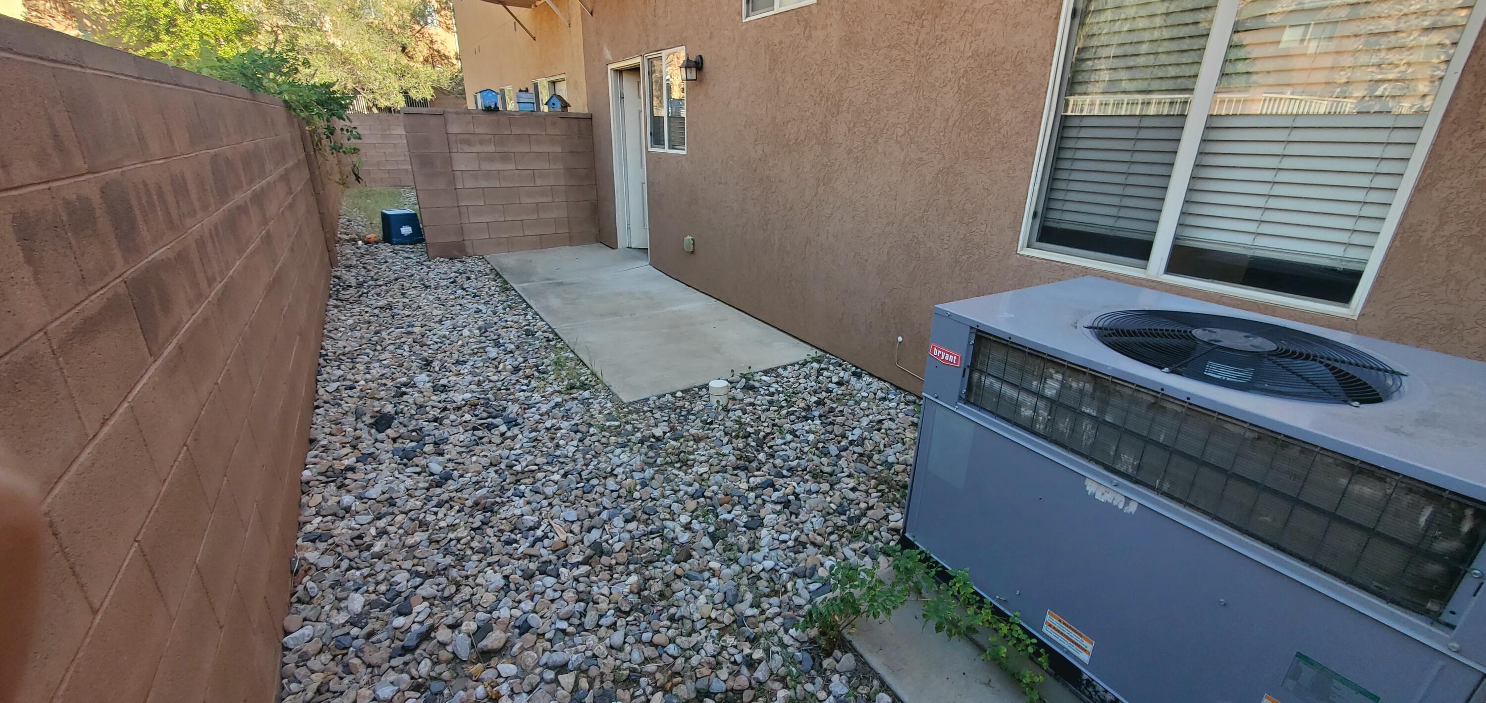 LA VENITA CONDOS - Residential