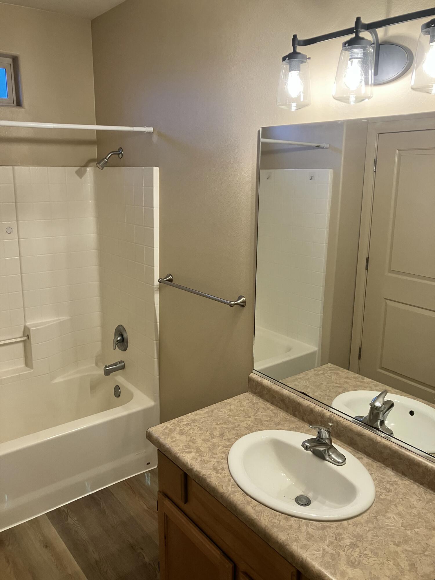 LA VENITA CONDOS - Residential