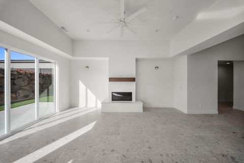 Tiny photo for 4749 W 1930 S, Hurricane, UT 84737 (MLS # 26-271696)