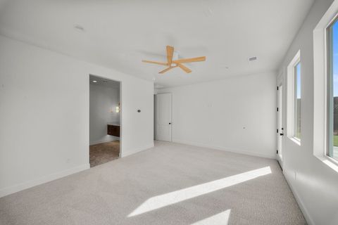Tiny photo for 4749 W 1930 S, Hurricane, UT 84737 (MLS # 26-271696)