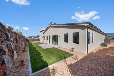 Tiny photo for 4749 W 1930 S, Hurricane, UT 84737 (MLS # 26-271696)