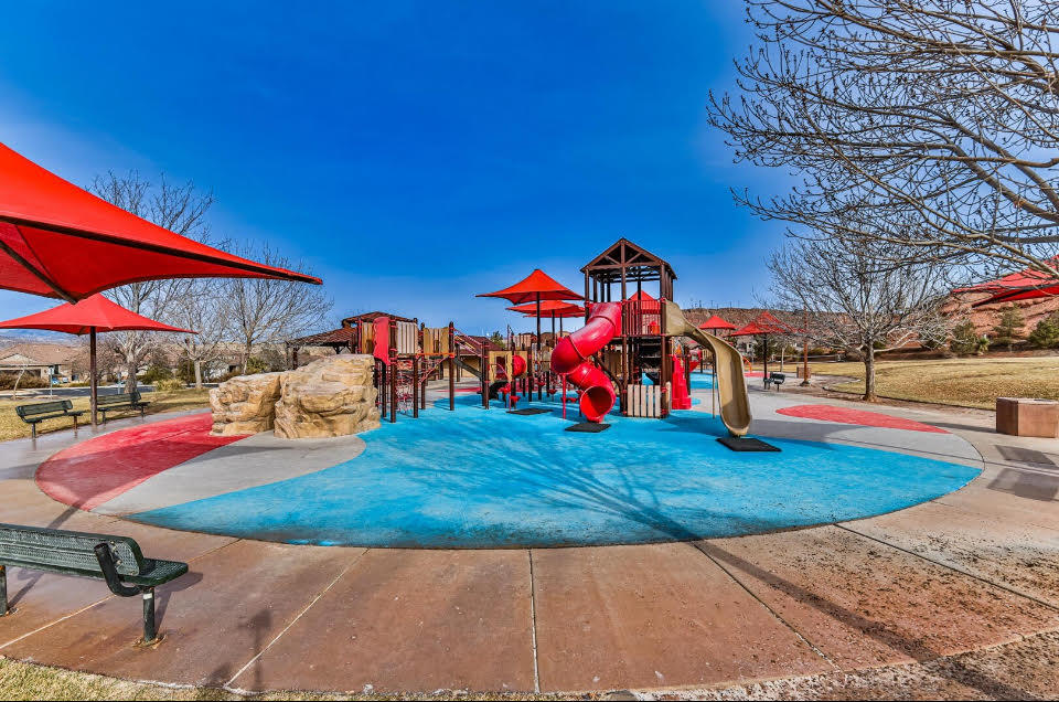 VILLA HIGHLANDS AT HIDDEN VALLEY - Residential