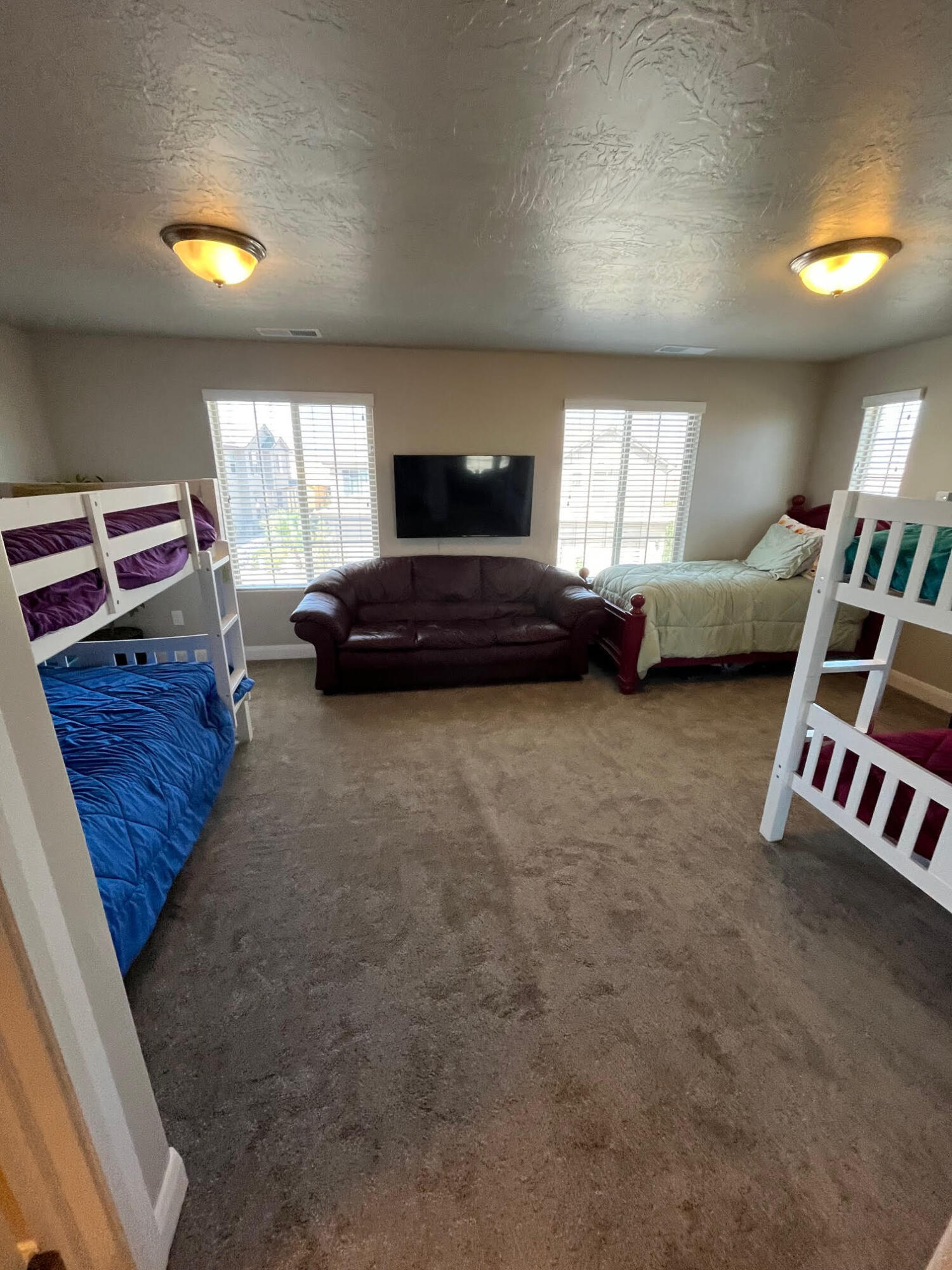 VILLA HIGHLANDS AT HIDDEN VALLEY - Residential