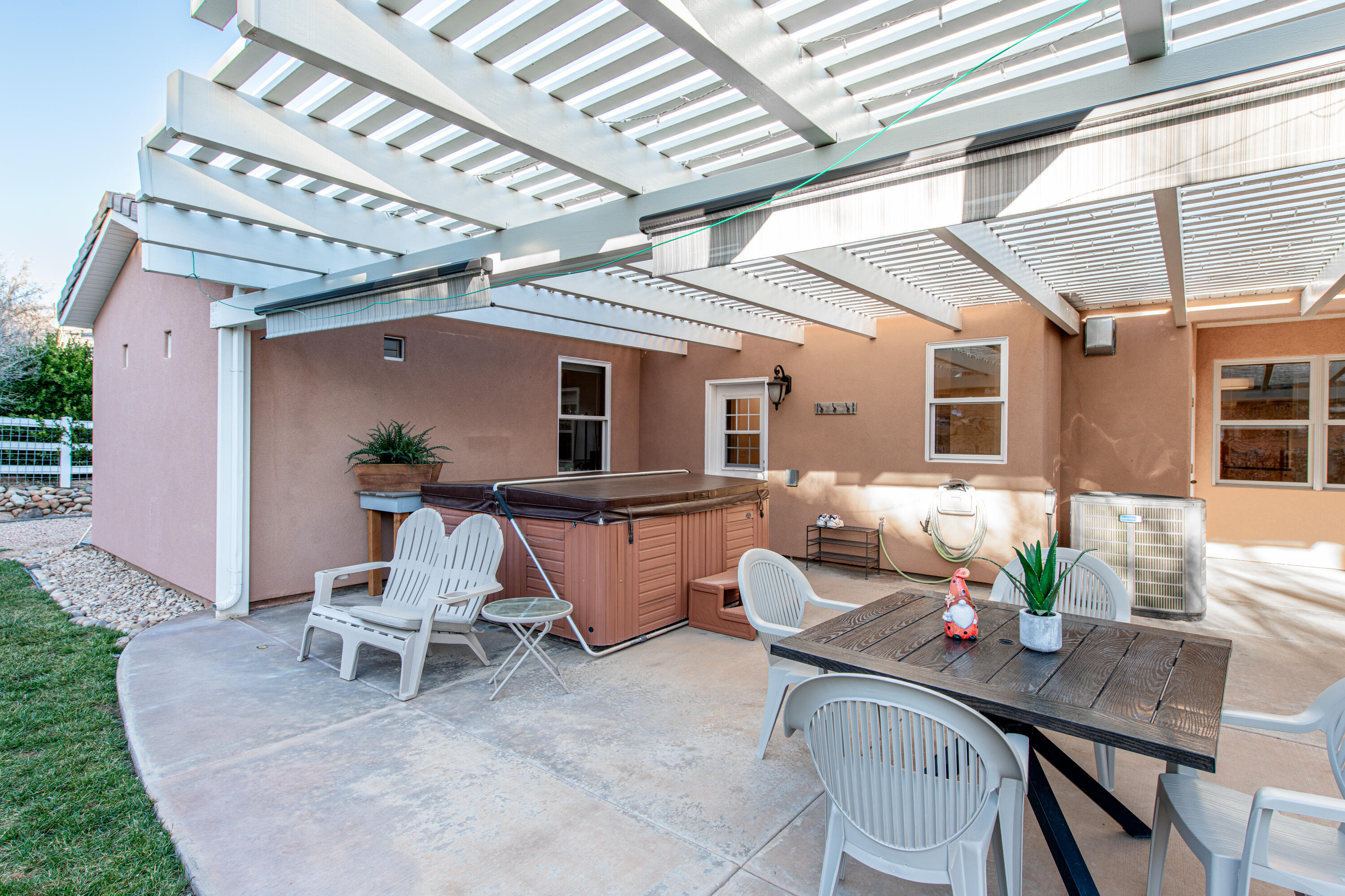 CHOLLA CREEK - Residential