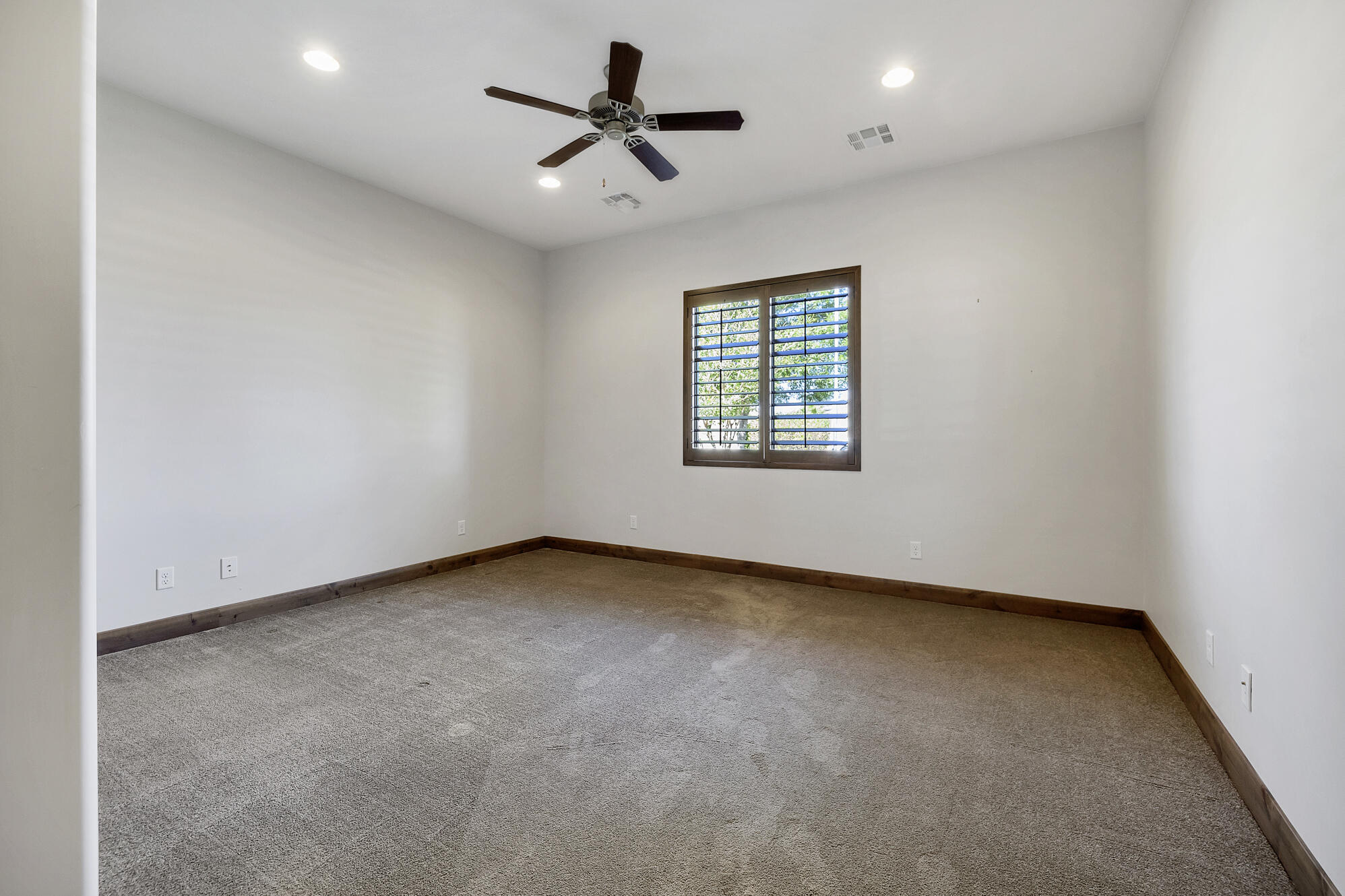 DIXIE SPRINGS - Residential