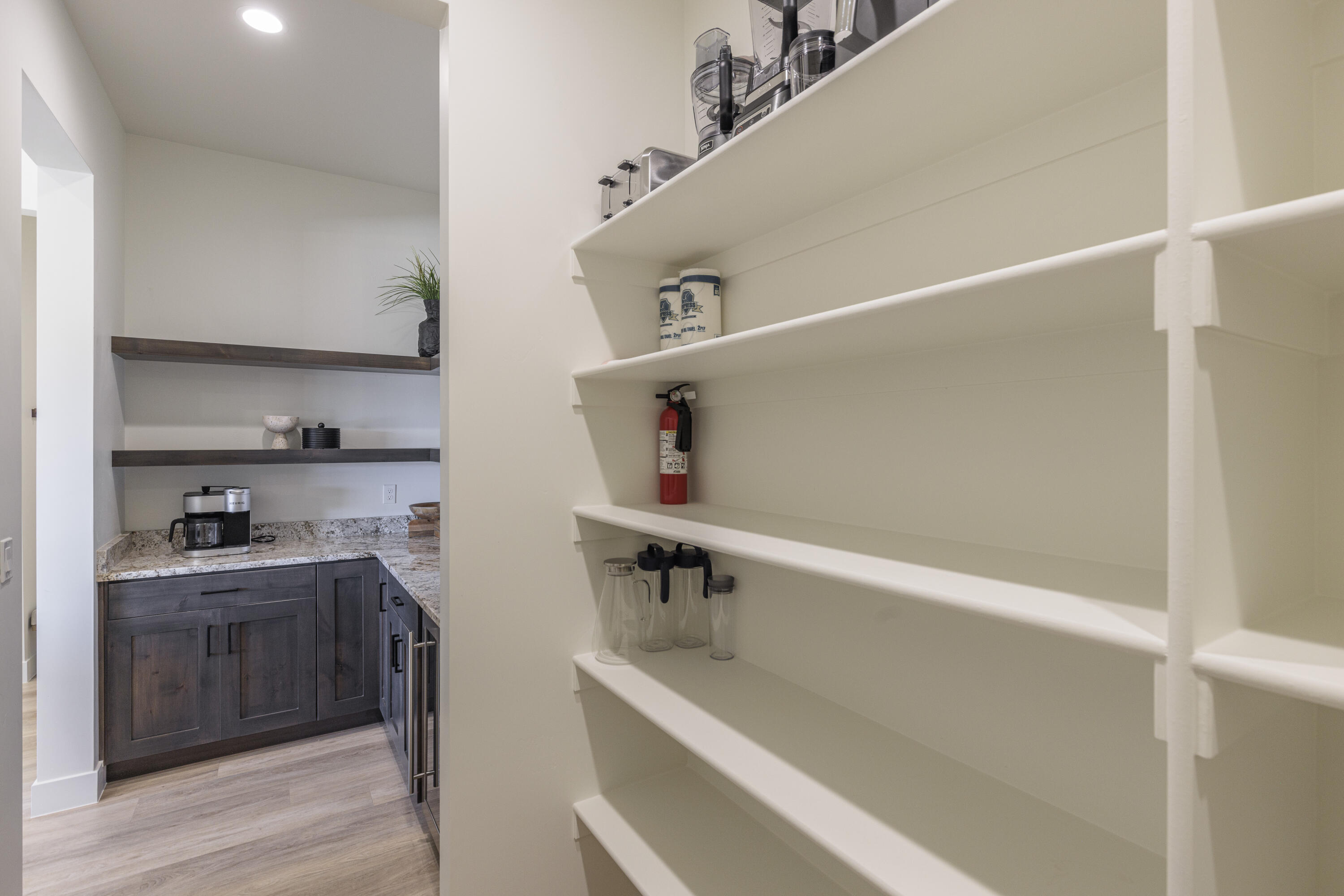 LEDGES OF SG THE FAIRWAYS EAST - Residential