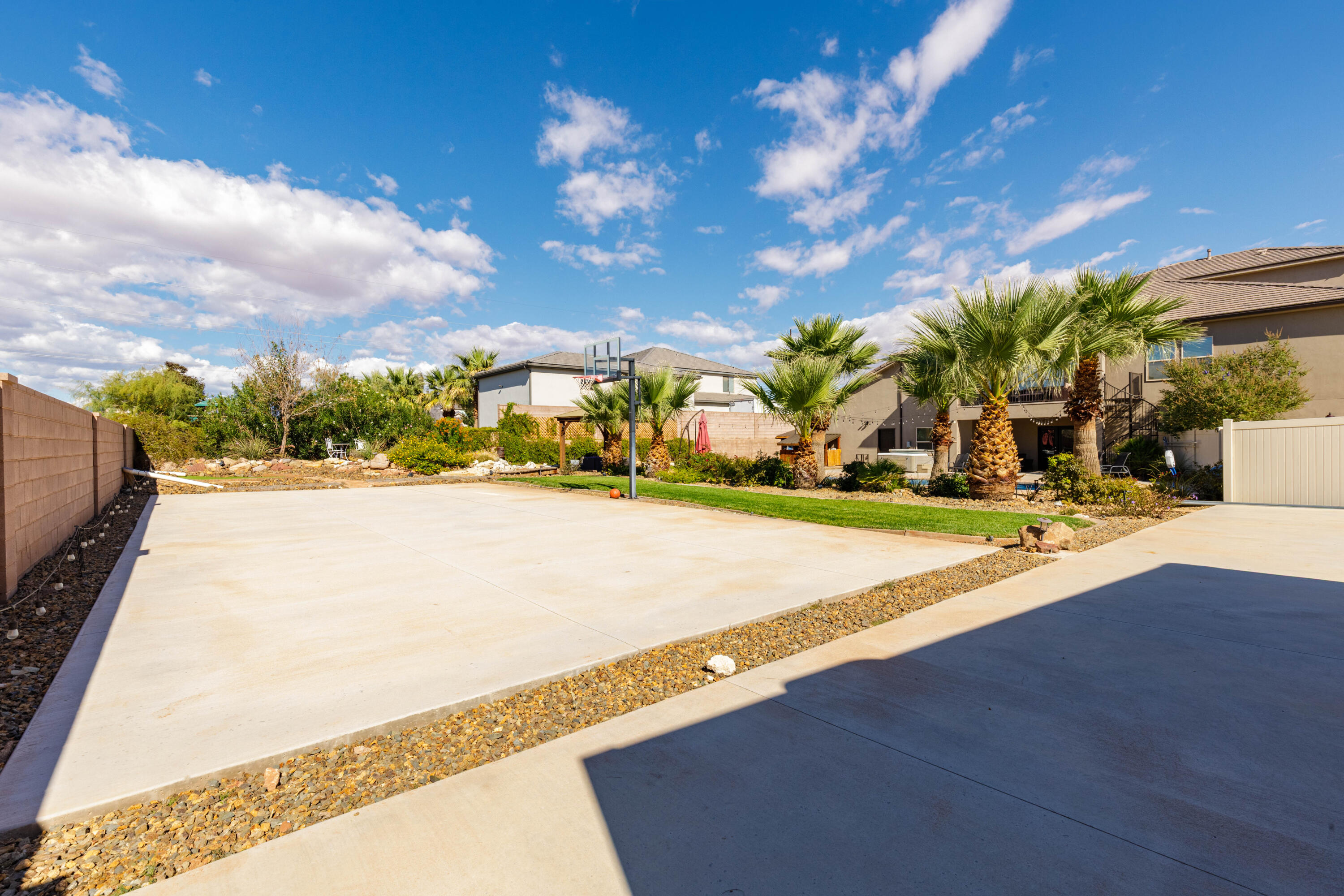 MULBERRY ESTATES - Residential