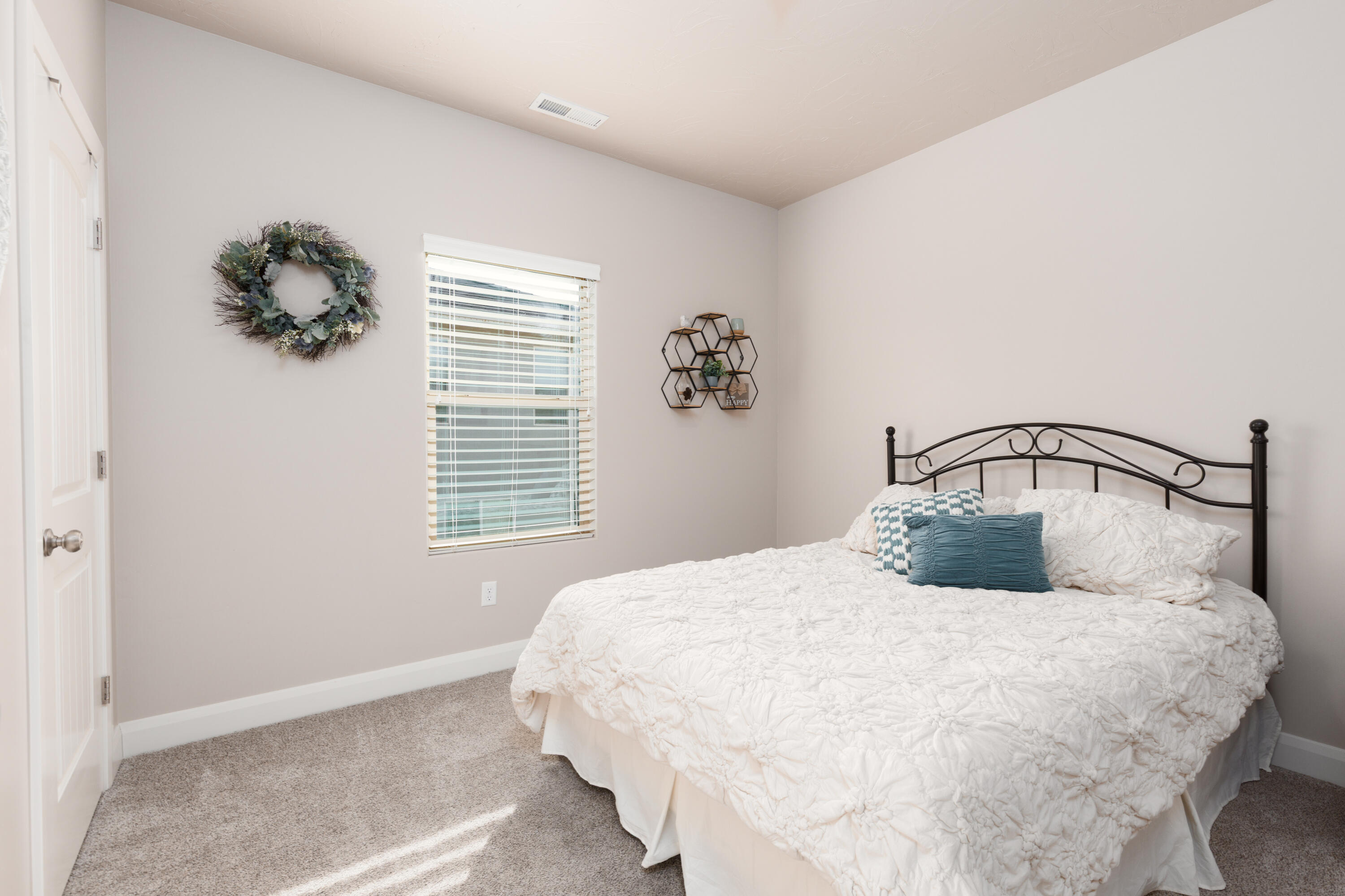 MULBERRY ESTATES - Residential