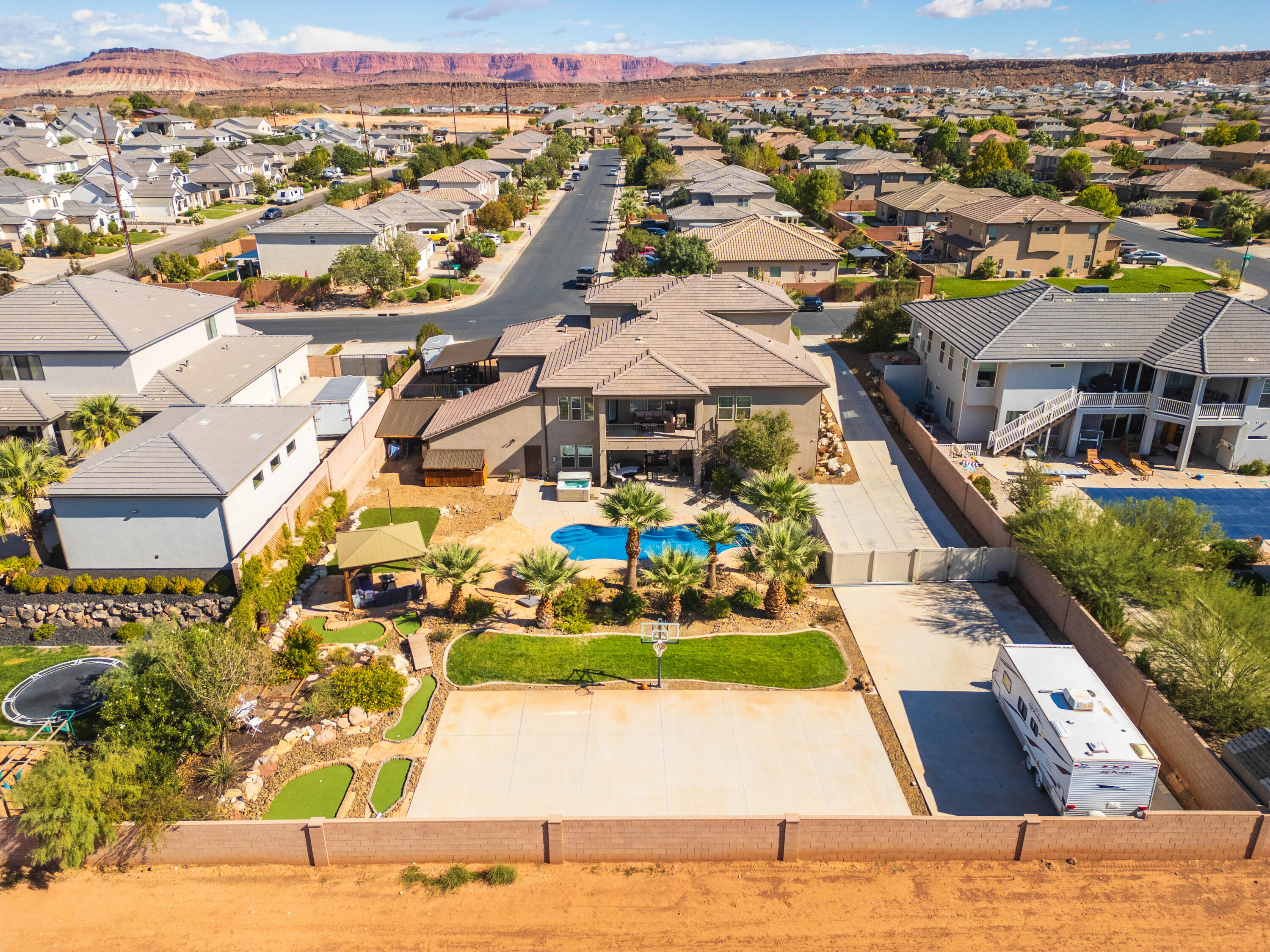 MULBERRY ESTATES - Residential