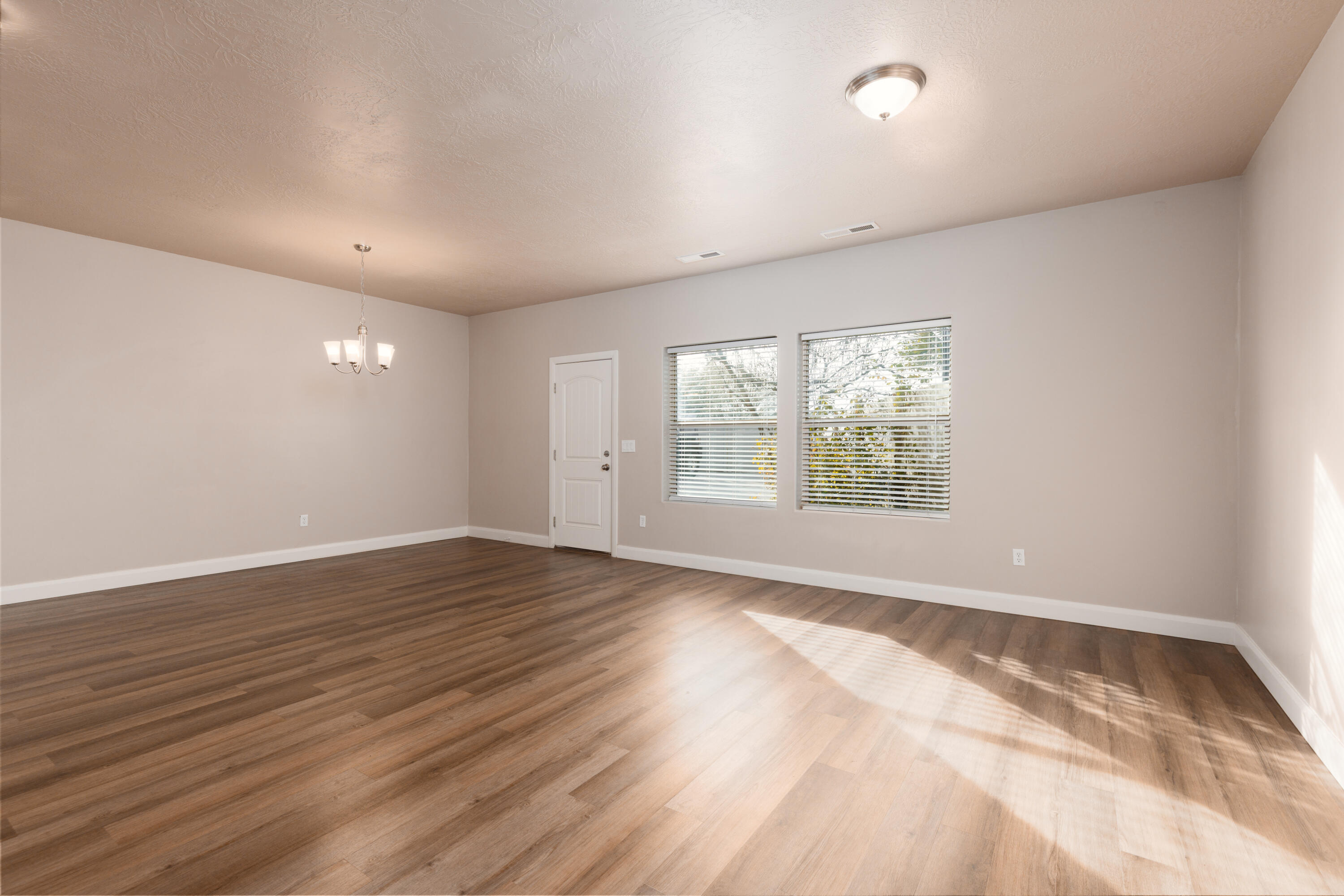 MULBERRY ESTATES - Residential