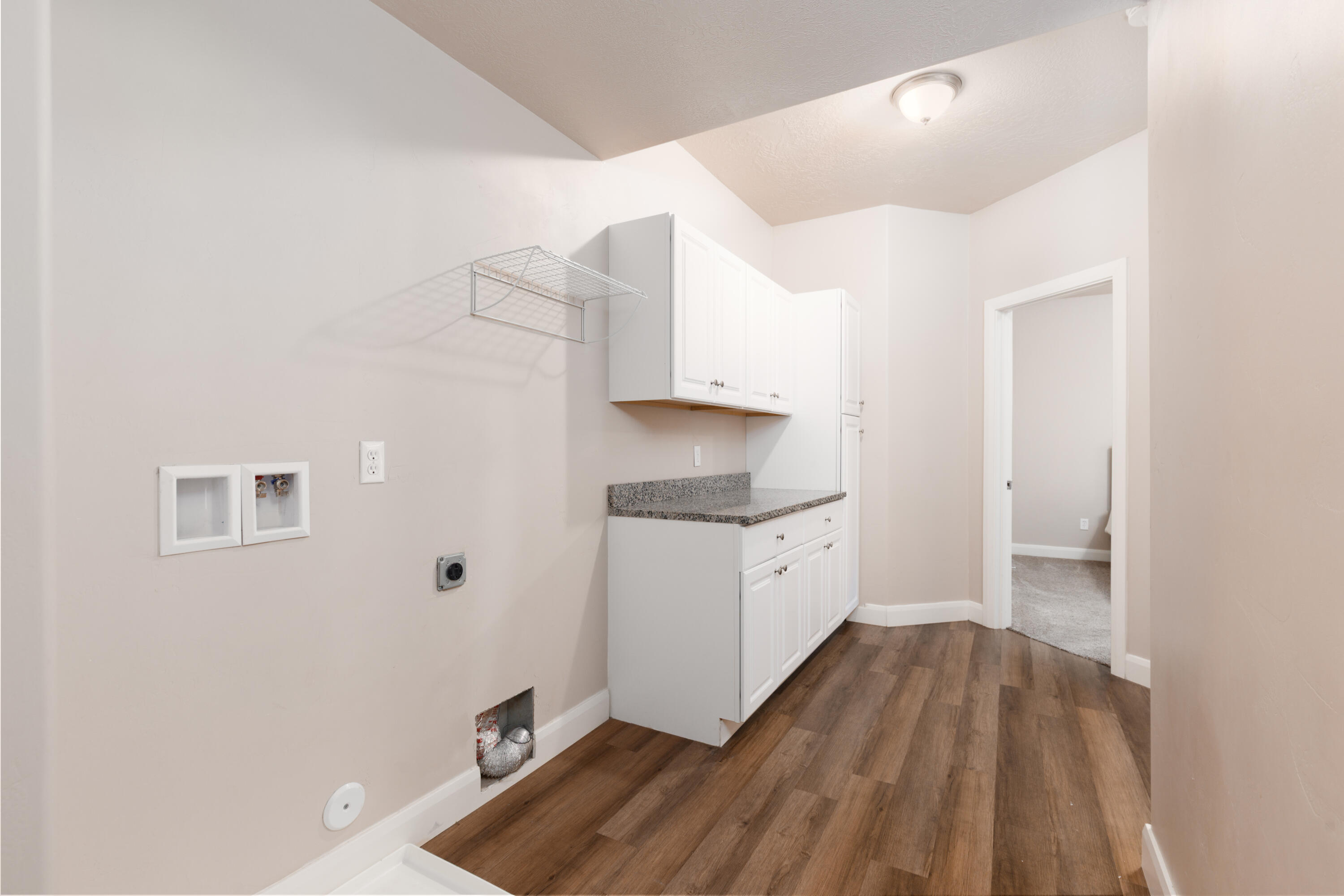 MULBERRY ESTATES - Residential