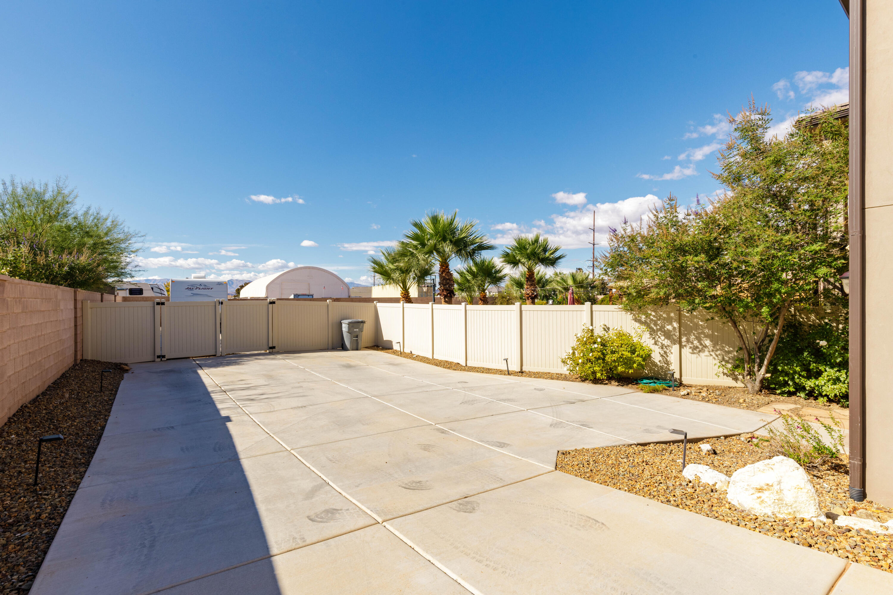 MULBERRY ESTATES - Residential