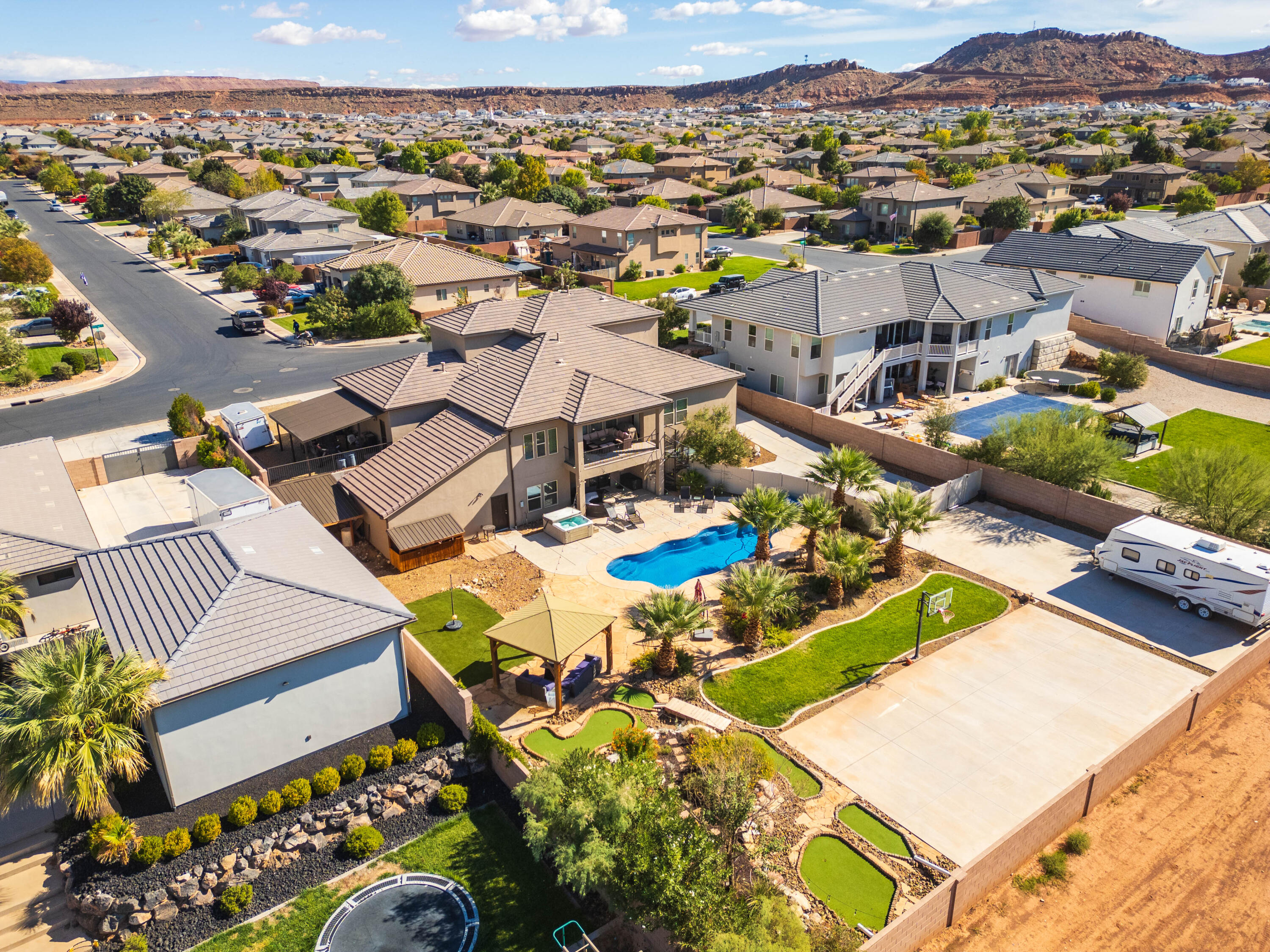 MULBERRY ESTATES - Residential