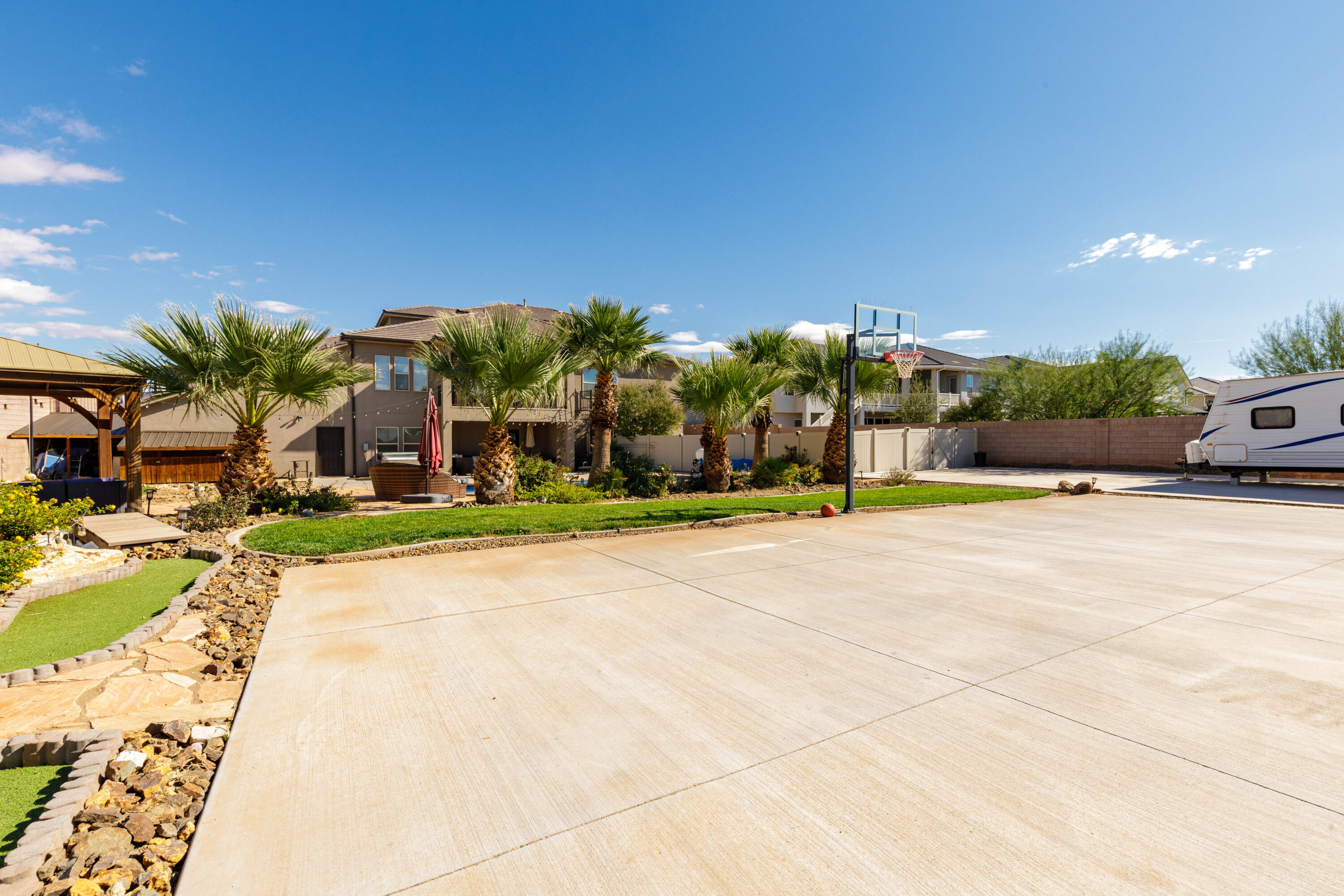 MULBERRY ESTATES - Residential