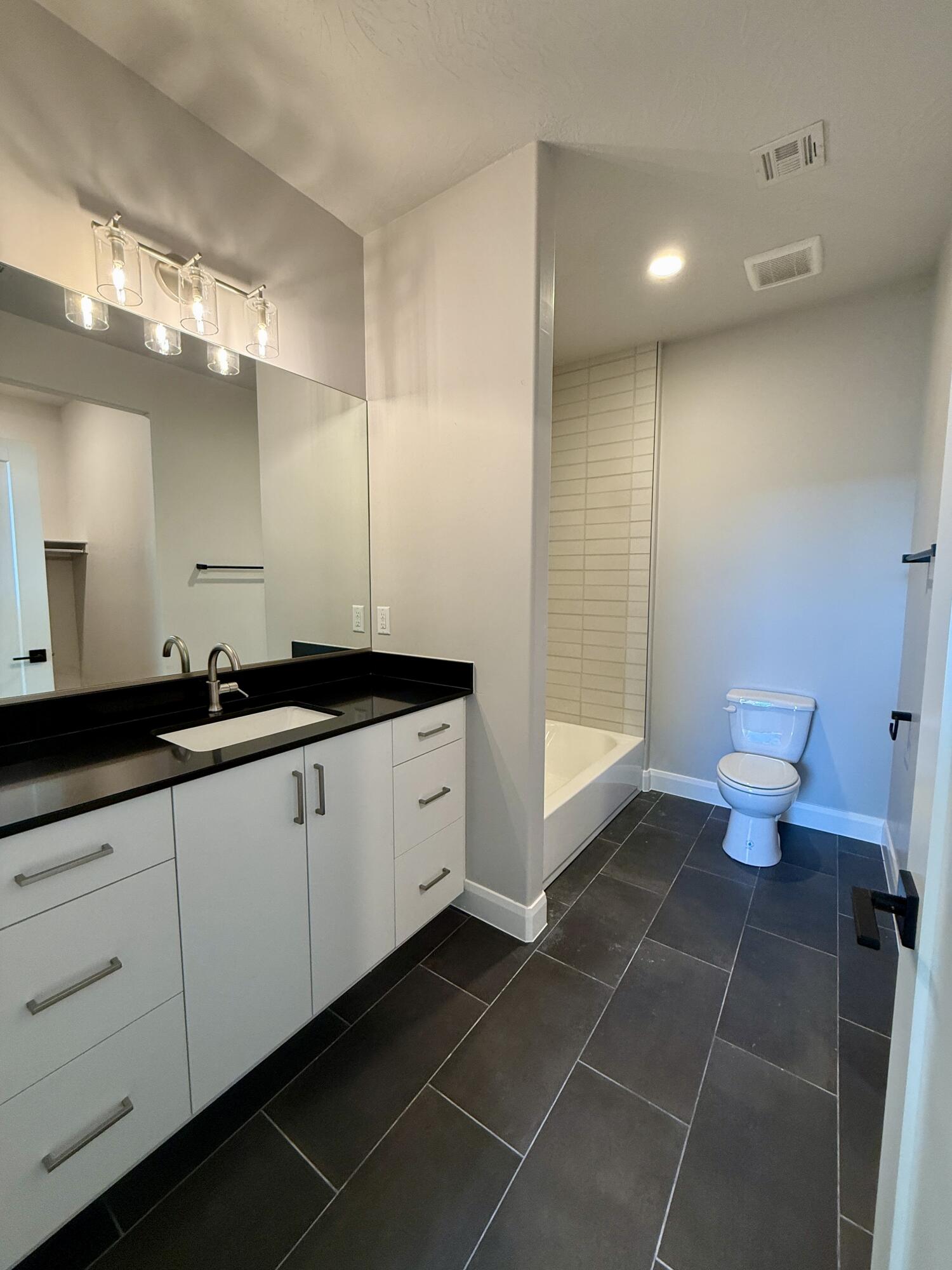 FRANKLIN FIELDS - Residential