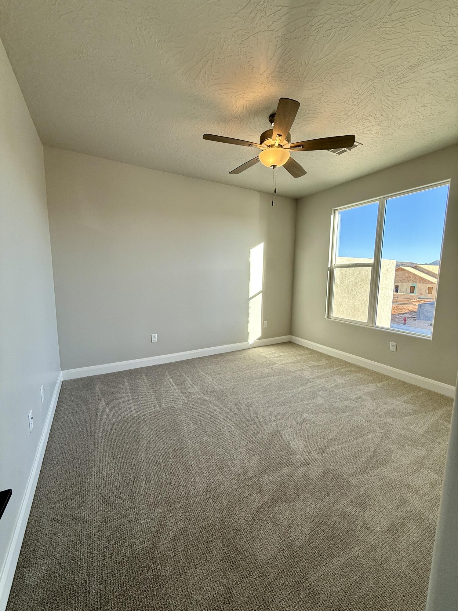 FRANKLIN FIELDS - Residential